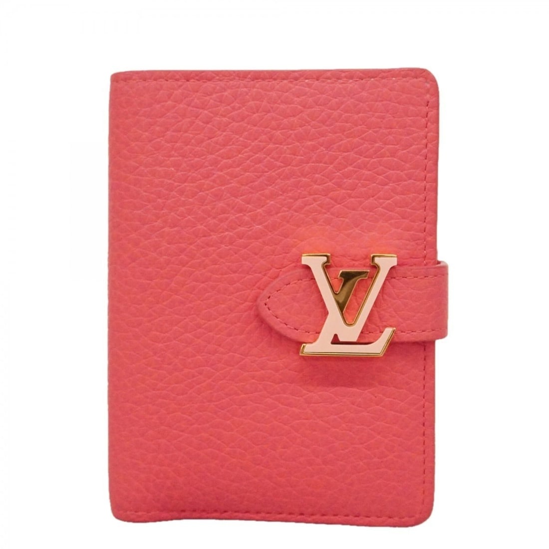Louis Vuitton Taurillon Leather LV Vertical CP Wallet M82461 Fuchsia (Women's): --- Catalog ---Category: SizeSize (HxWxD): 12cm x 9cm x 2cm / 4.72'' x 3.54'' x 0.78''Category: DesignType: Wallet (bi-fold)Color: FuchsiaGender: WomenCategory: GeneralMPN: M82461Brand: Louis Vuitton-