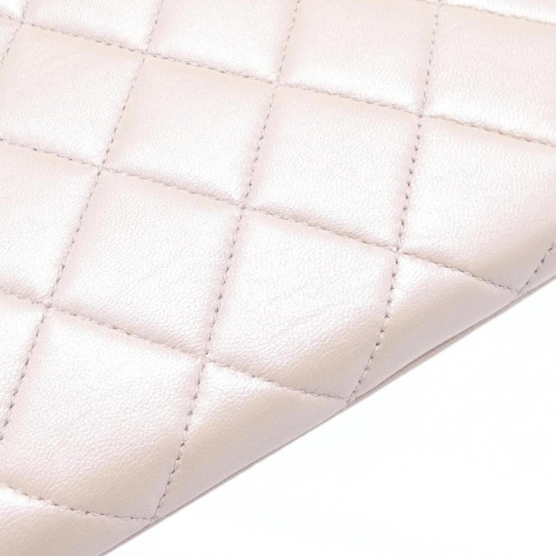 Chanel handbag - 4