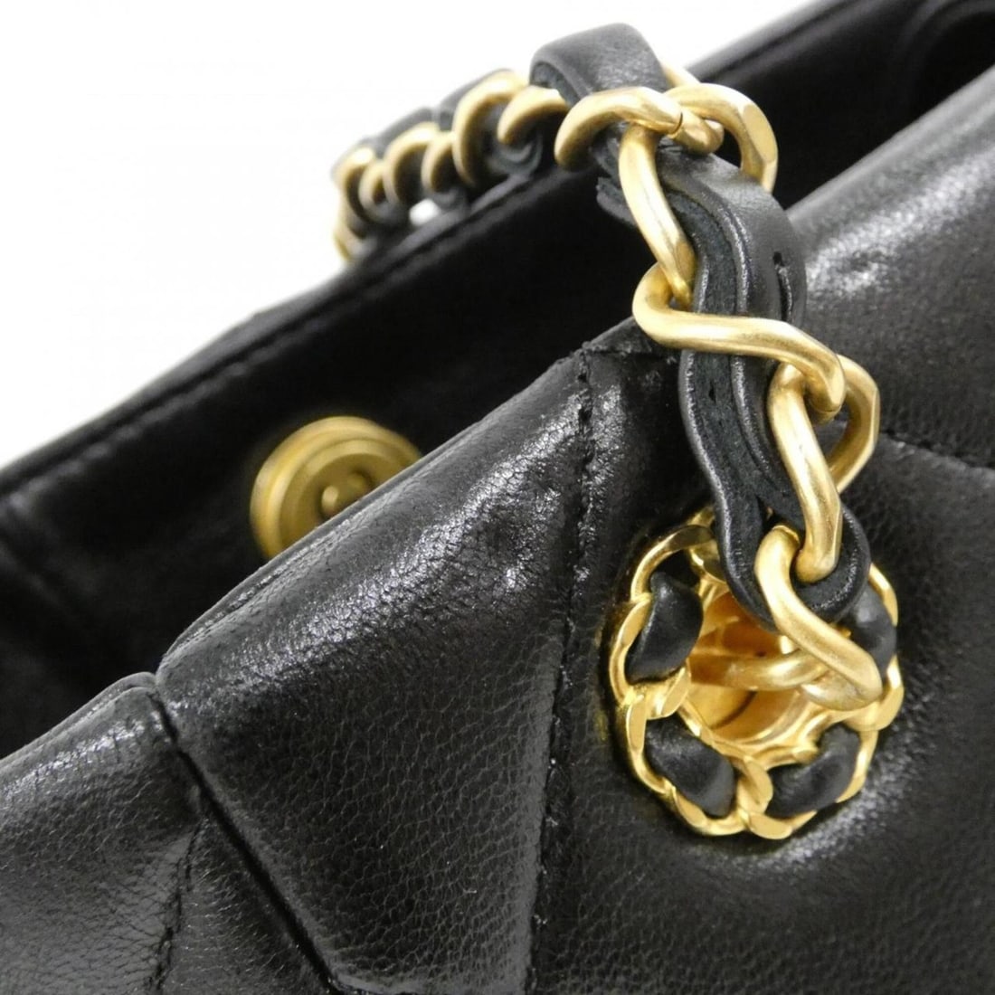 Chanel handbag - 8