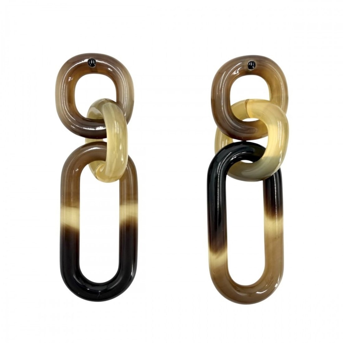 Hermes women's hoop earrings, swing style, made from buffalo horn, available in black and brown,: --- Catalog ---Category: SizeSize (HxWxD): 60.00mm x 20.00mm / 2.36'' x 0.79''Category: DesignType: Drop earringsColor: Black, BrownGender: WomenMaterial: Buffalo hornCategory: GeneralBrand: Hermes---