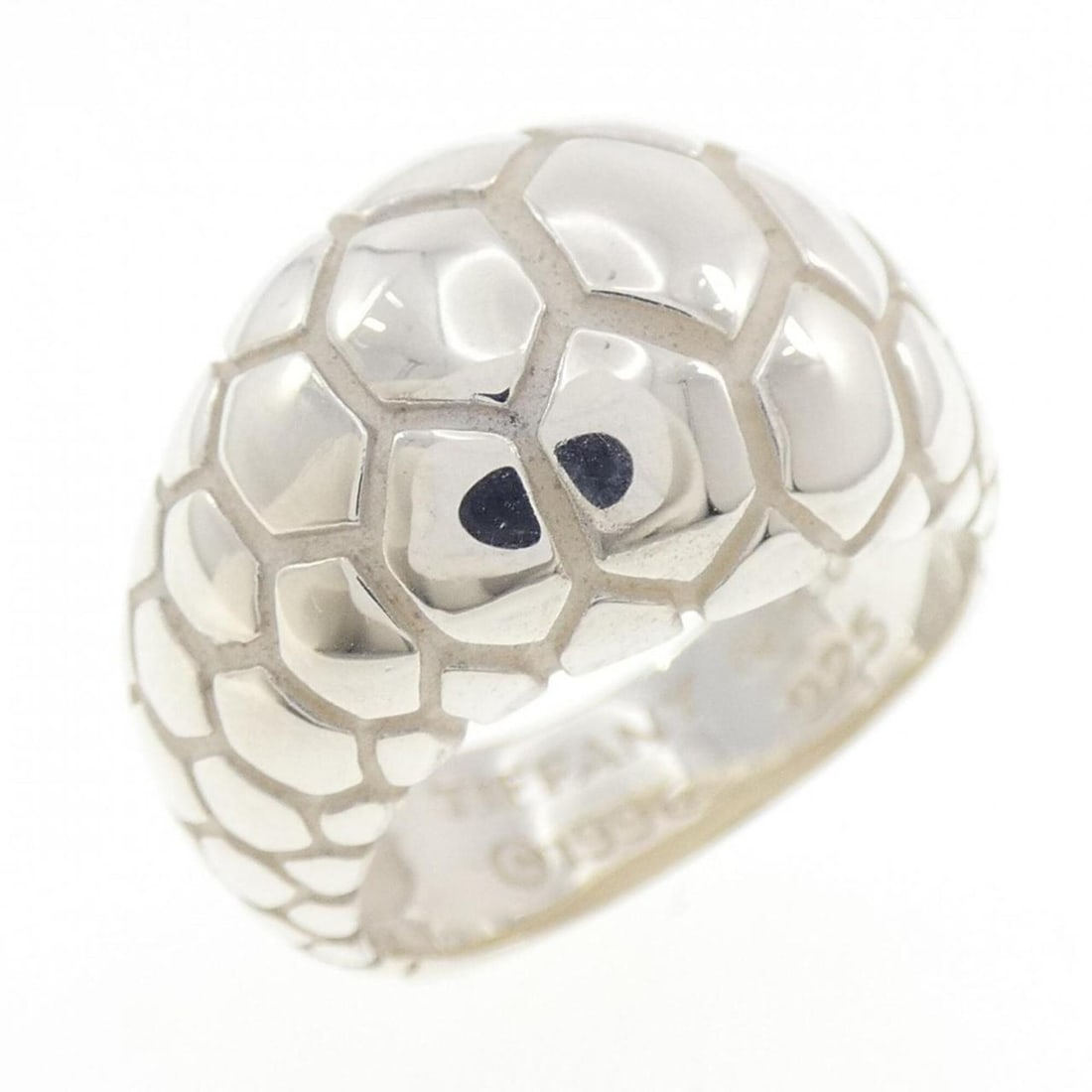 Tiffany 925 Ring: --- Catalog ---Category: SizeJP Size: 13US Size: 6.5Category: DesignType: Band ringGender: WomenMaterial: Silver 925Category: GeneralBrand: Tiffany--- Item List ---Section: ConditionRanking: Rank SA U