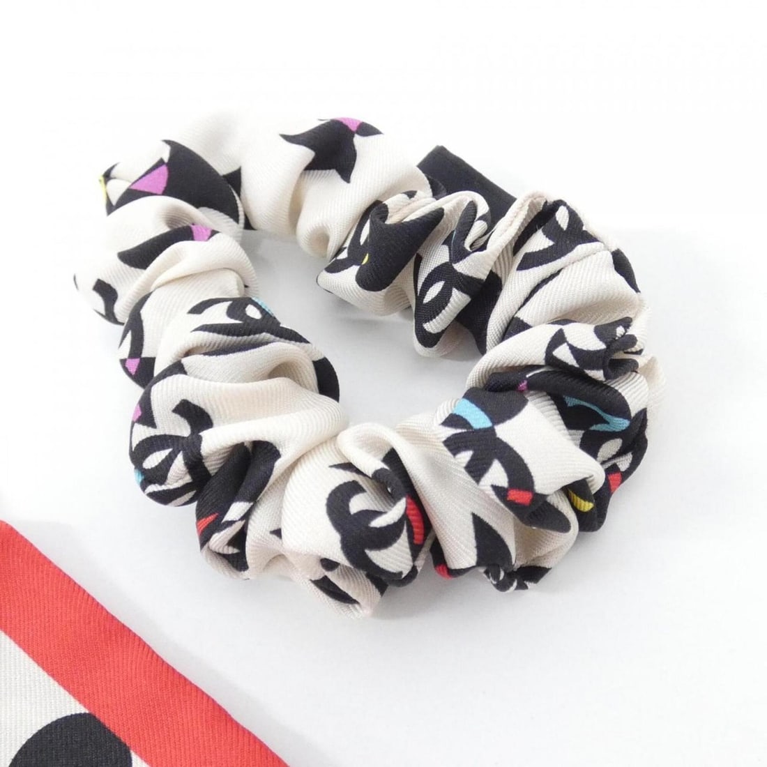 Chanel scrunchie - 3