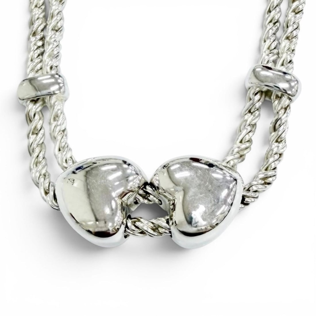 TIFFANY&Co. Tiffany Double Rope Heart 925 Choker Necklace, Silver, Weight 31.6g, Women's, Highly: --- Catalog ---Category: SizePendant Size: 10mm x 20mm / 0.39'' x 0.78''Neck Circumference: 40.5 cm / 15.94''Category: DesignColor: SilverGender: WomenMaterial: Silver 925Necklace Type: ChokerCategory