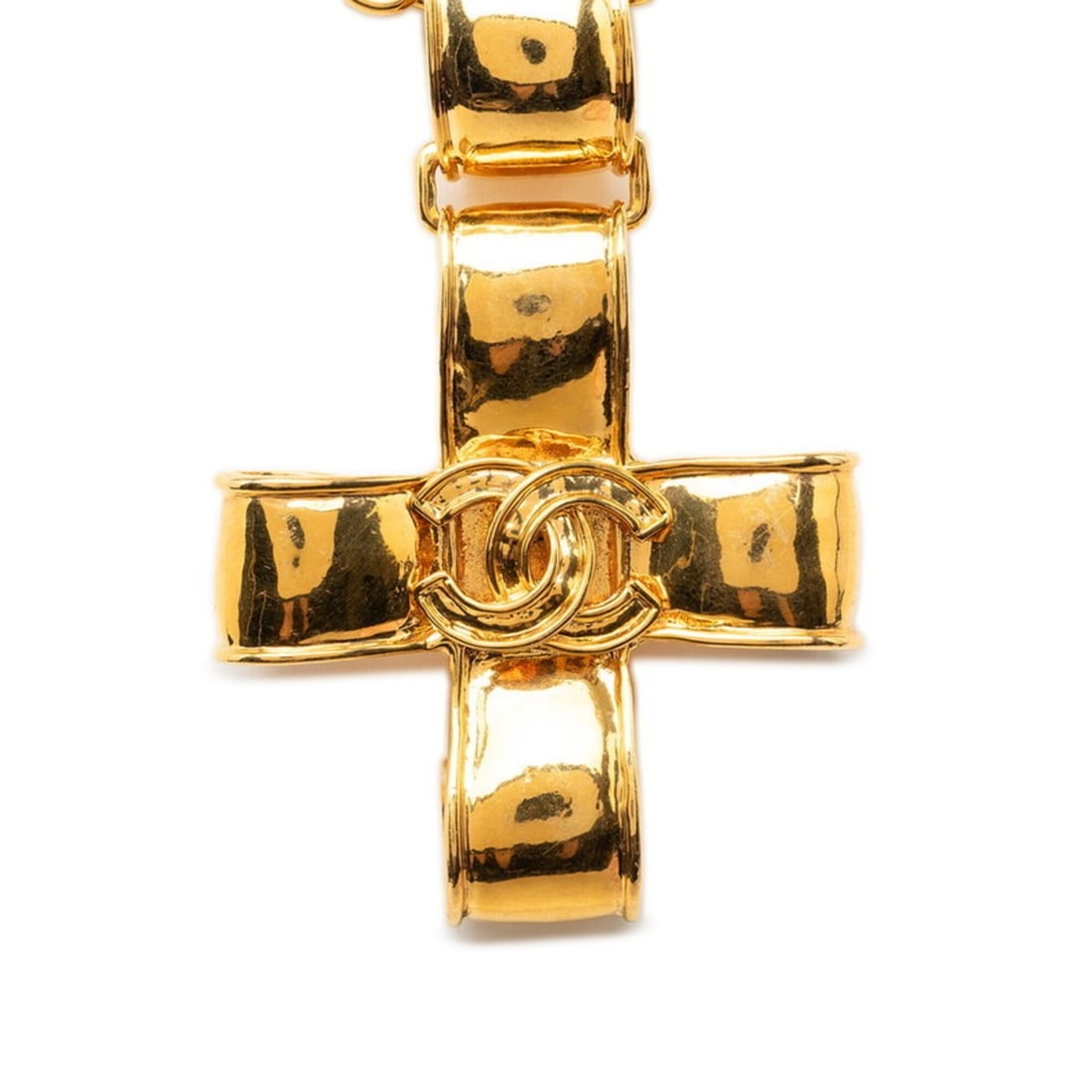 Chanel Vintage Coco Mark Cross Motif Rogue Chain Necklace Gold Plated Women's CHANEL: --- Catalog ---Category: SizePendant Size: 63.6mm x 57.1mm / 2.5'' x 2.24''Neck Circumference: 76 cm / 29.92''Category: DesignColor: GoldGender: WomenNecklace Type: NecklaceCategory: GeneralBrand: Cha