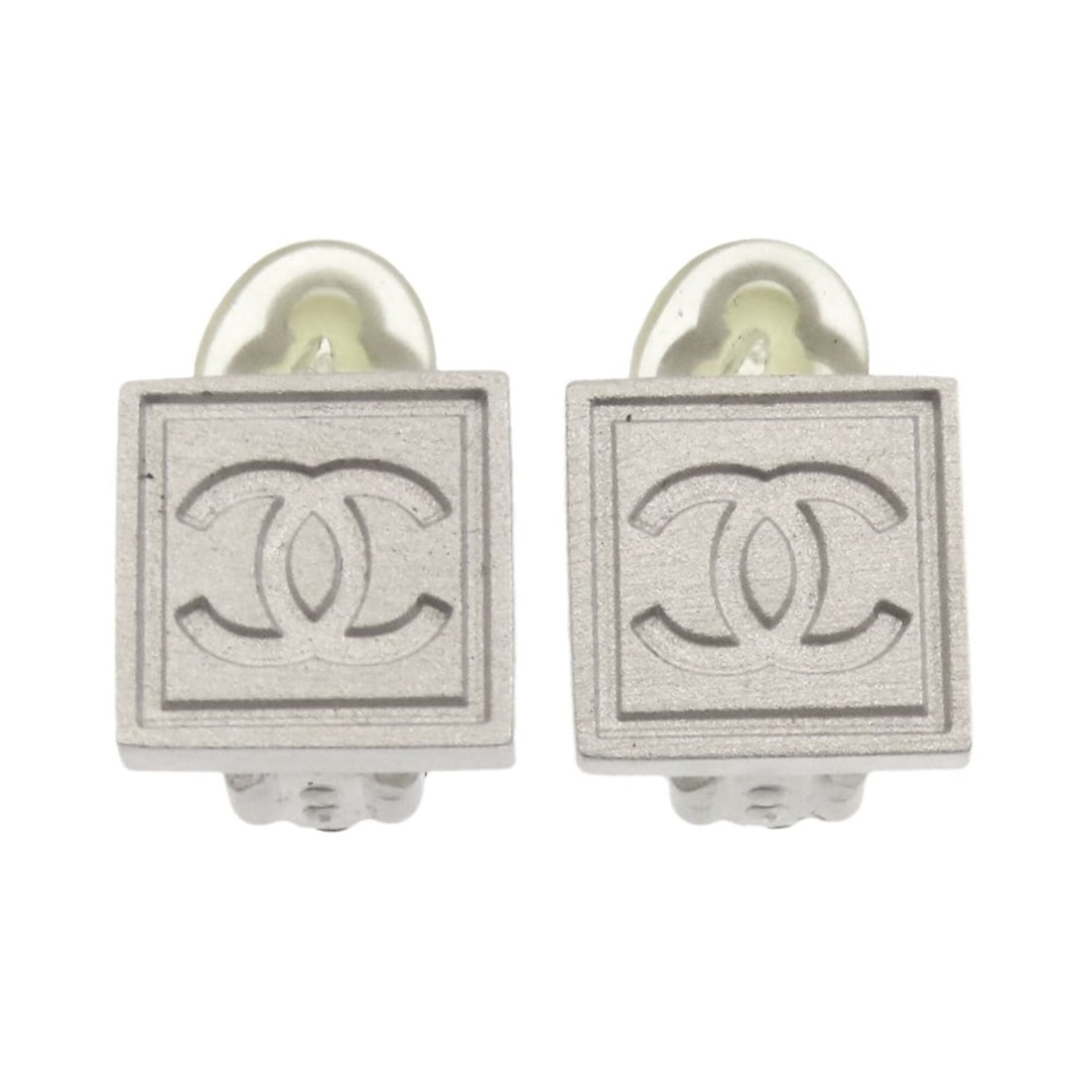 Chanel Coco Mark Earrings, Metal, Women's CHANEL: --- Catalog ---Category: DesignType: Clip earringsColor: SilverGender: WomenMaterial: MetalCategory: GeneralBrand: Chanel--- Item List ---Section: ConditionRanking: Rank A Used - A few traces of usage