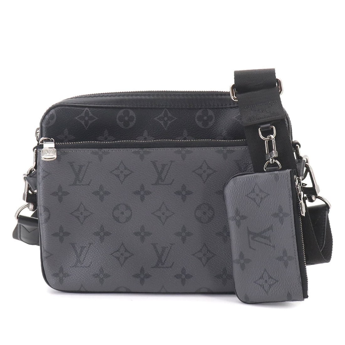 Louis Vuitton Monogram Eclipse Reverse Trio Shoulder Handbag M69443 RFID Messenger: --- Catalog ---Category: SizeSize (HxWxD): 18.5cm x 24.5cm x 4.5cm / 7.28'' x 9.64'' x 1.77''Category: DesignType: Messenger bag, Shoulder bagColor: Monogram EclipseGender: Men,WomenMaterial: Monogram
