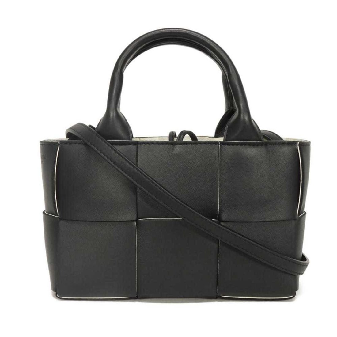 Bottega Veneta Candy Arco Tote Bag, White, 2-Way, RFID-Free, IC-Proof, Maxi, Intrecciato, Black,: --- Catalog ---Category: SizeSize (HxWxD): 13cm x 19.5cm x 6.5cm / 5.11'' x 7.67'' x 2.55''Category: DesignType: Tote bagColor: BlackGender: Men,WomenMaterial: Intrecciato Category: GeneralMPN: 729029