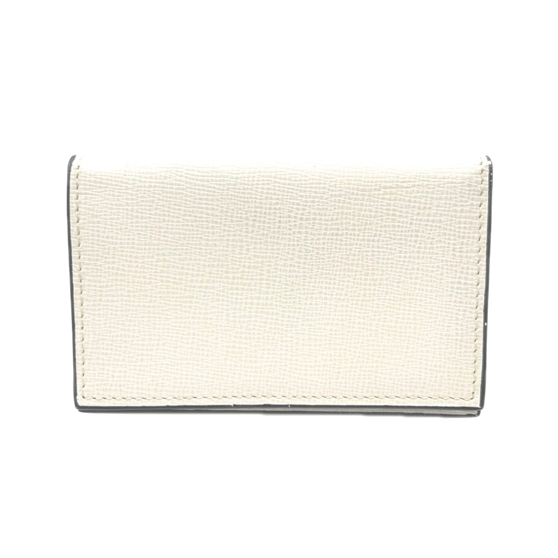 Valextra Leather Business Card Holder/Card Case V8L03 044 Ivory Black Calf Women's: --- Catalog ---Category: DesignType: Business card caseColor: Black, IvoryGender: WomenClosure: OpenMaterial: Leather Leather/Fur Type: CalfskinCategory: GeneralBrand: ValextraCategory: Physical Prope