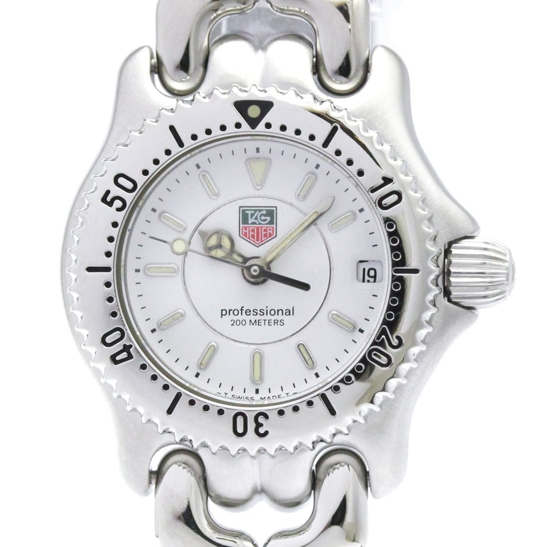 TAG HEUER Sel Professional Steel Quartz Ladies Watch WG1412 Polished: --- Catalog ---Category: SizeCase Diameter: 24mm / 0.94''Category: DesignType: WristwatchStyle: Dress/FormalGender: WomenColor (Dial): WhiteMaterial (Band): Stainless steelMaterial (Case): Stainless s