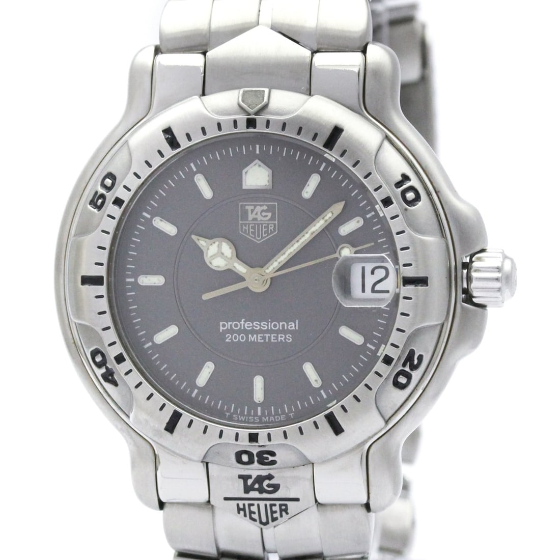 TAG HEUER 6000 Professional 200M Quartz Mens Watch WH1112 Polished: --- Catalog ---Category: SizeCase Diameter: 38mm / 1.5''Category: DesignType: WristwatchStyle: SportGender: MenColor (Dial): GrayMaterial (Band): Stainless steelMaterial (Case): Stainless steelCategor