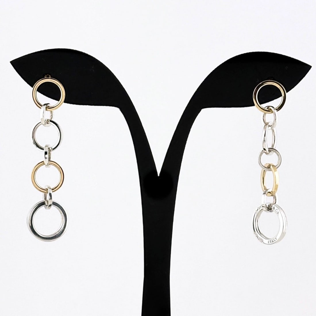 Tiffany & Co. Multi Circle Combination Earrings, Silver, Yellow Gold (YG), Sterling Silver 925 750,: --- Catalog ---Category: SizeStone Size (HxW): 40.30mm x 10.90mm / 1.59'' x 0.43''Category: DesignColor: YellowGender: WomenMaterial: Silver 925Category: GeneralBrand: Tiffany--- Item List ---Section: