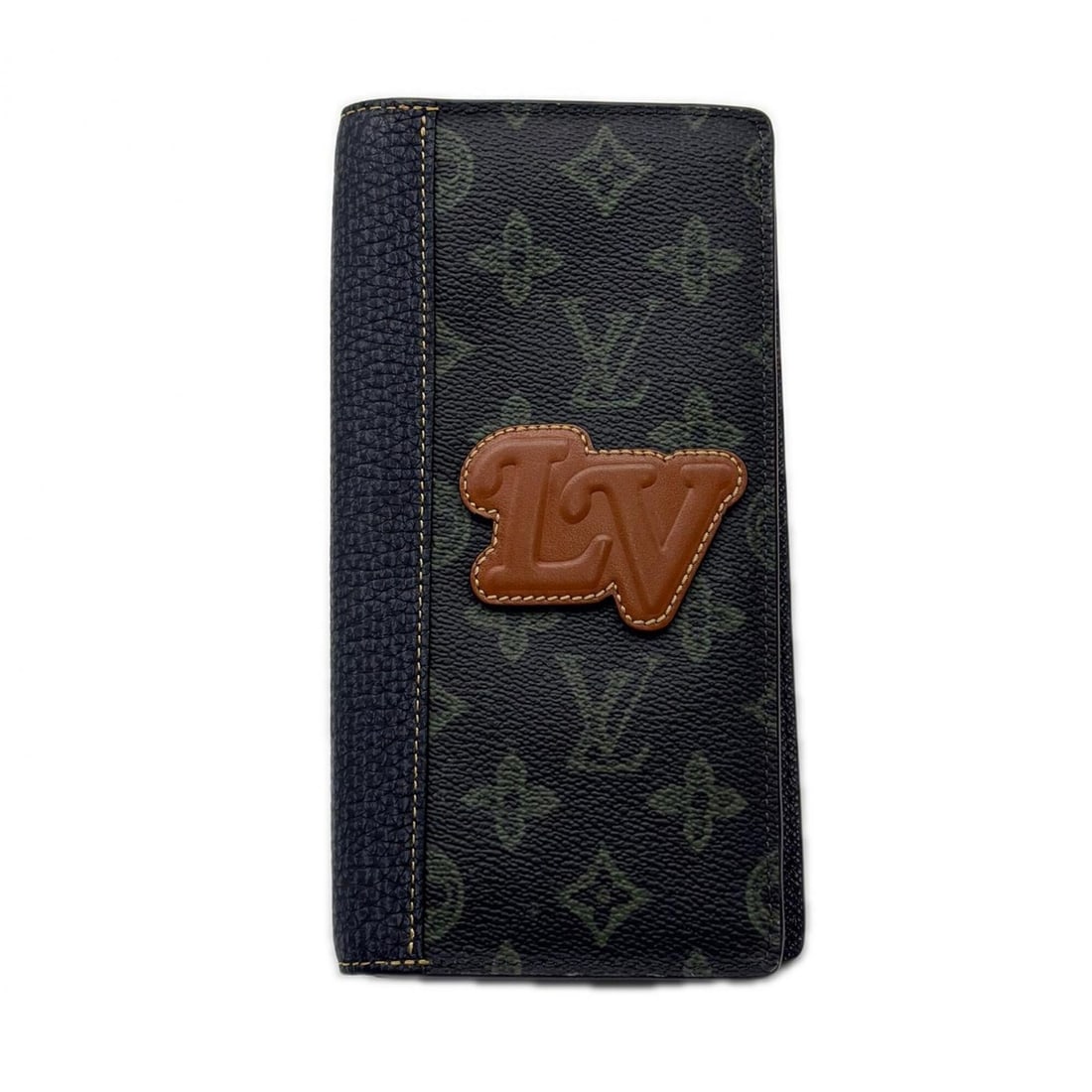 LOUIS VUITTON Monogram Portefeuille Brazza NM LV Fall Collection Dark Green M81807 Long Wallet Navy: --- Catalog ---Category: SizeSize (HxWxD): 9.5cm x 19cm x 2cm / 3.74'' x 7.48'' x 0.78''Category: DesignType: Long wallet (bi-fold)Color: Brown, Green, NavyGender: MenClosure: OpenMaterial: Coated can
