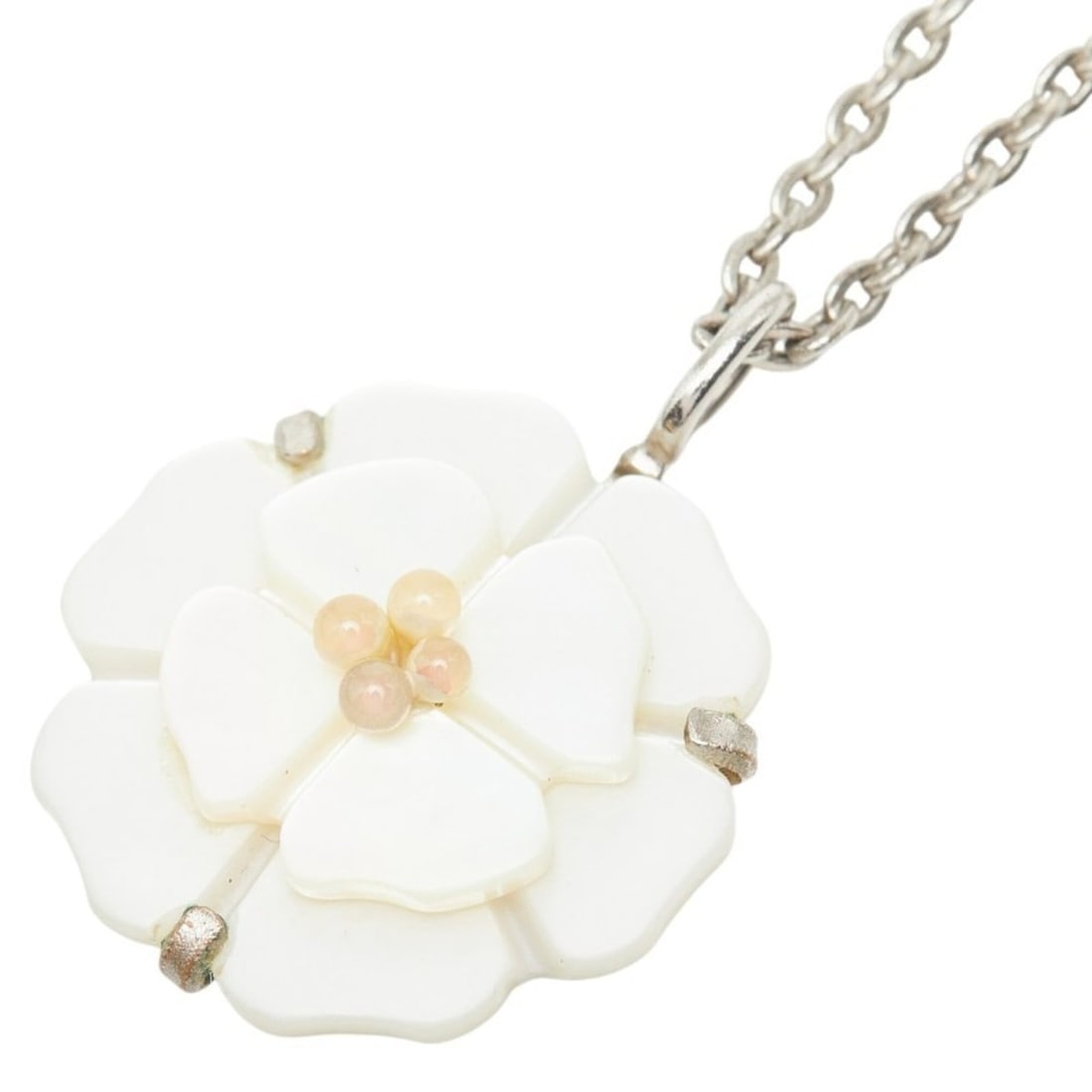 Chanel Camellia Coco Mark Vintage Necklace Pendant 98A Silver White Shell Faux Pearl Metal Women's: --- Catalog ---Category: SizePendant Size: 27.2mm x 21.1mm / 1.07'' x 0.83''Neck Circumference: 50 cm / 19.68''Category: DesignColor: SilverGender: WomenMaterial: Metal, ShellPendant Type: PendantNeck