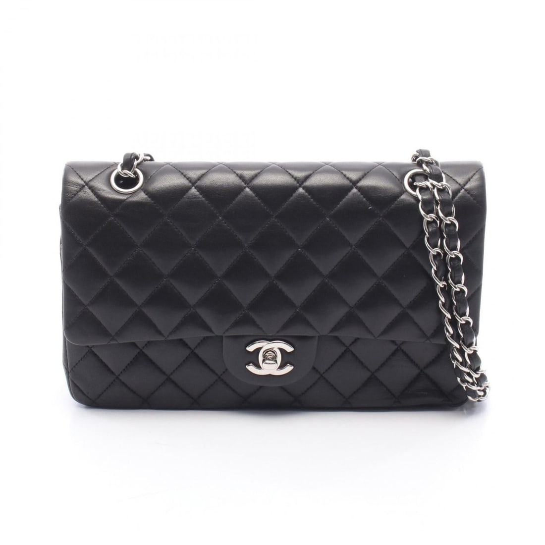 Chanel Matelassé Double Flap Shoulder Bag/Handbag, Lambskin Leather, Women's, Black: --- Catalog ---Category: SizeSize (HxWxD): 16cm x 25cm x 6.5cm / 6.29'' x 9.84'' x 2.55''Category: DesignType: Handbag, Shoulder bagColor: BlackGender: WomenMaterial: Leather Hardware Color: SilverLea