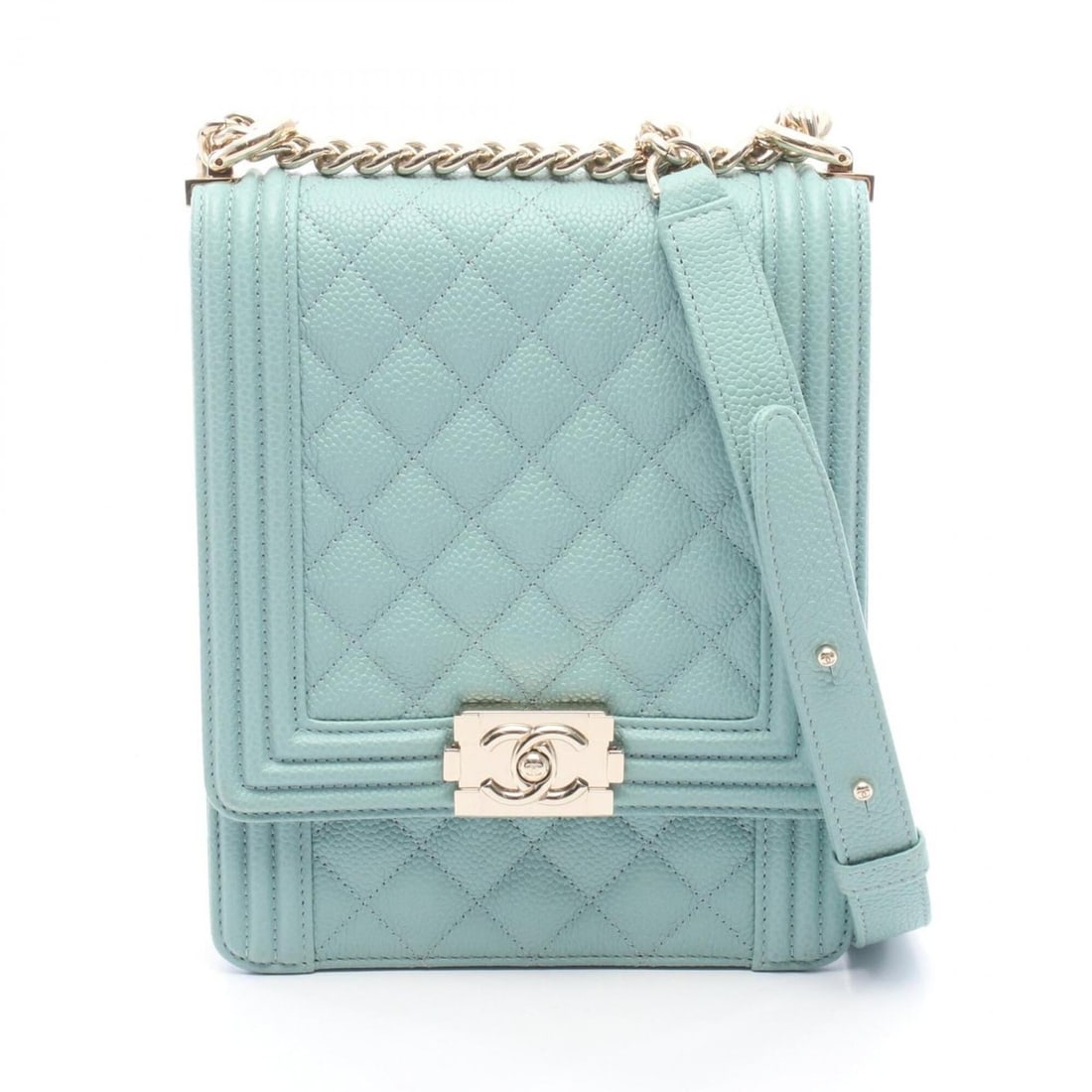 Chanel Boy Matelassé Shoulder Bag/Handbag, Caviar Leather (Grained Calfskin), Women's, Blue, AS0130: --- Catalog ---Category: SizeSize (HxWxD): 20cm x 16cm x 3cm / 7.87'' x 6.29'' x 1.18''Category: DesignType: Handbag, Shoulder bagColor: BlueGender: WomenMaterial: Grained Calfskin Hardware Color: Gol