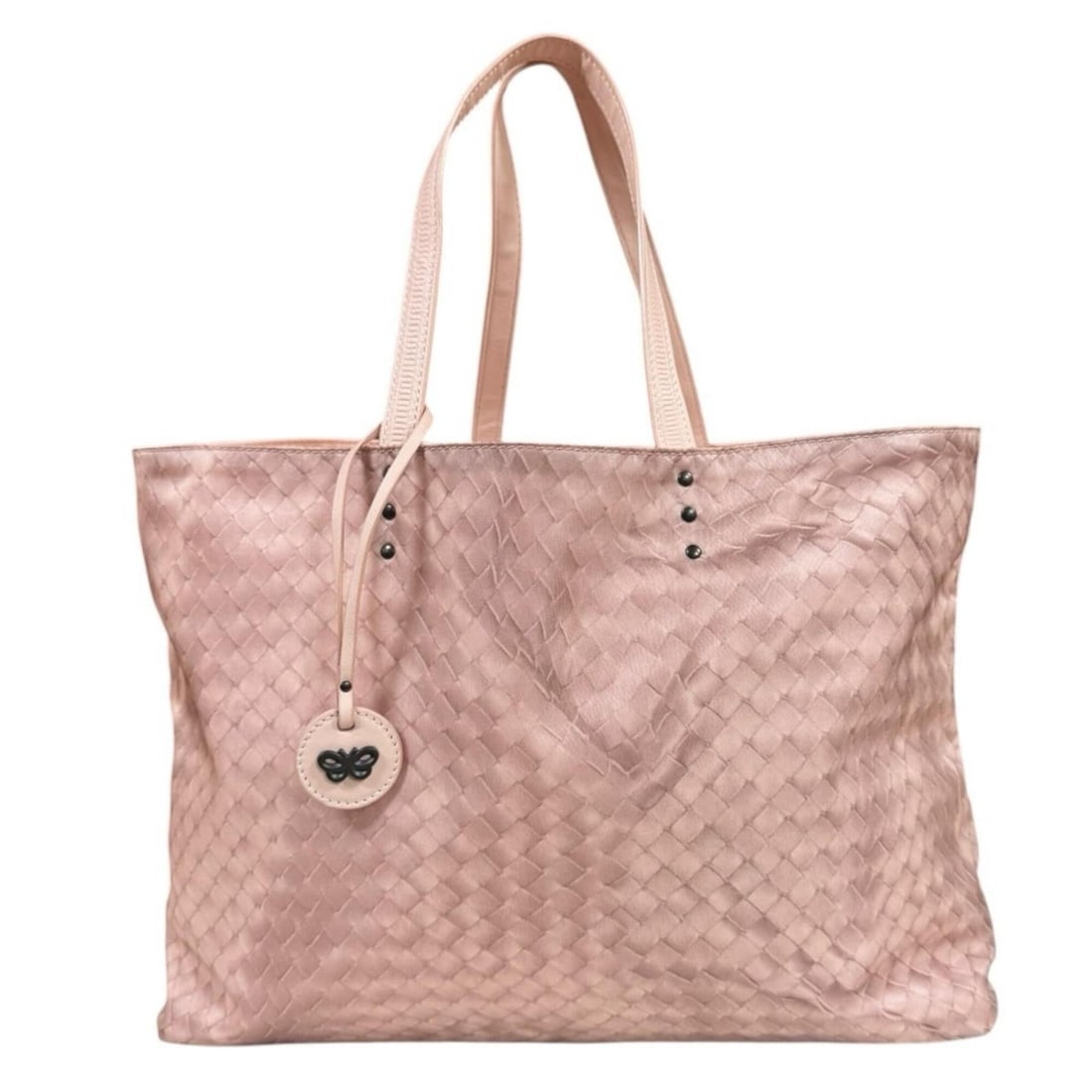 Bottega Veneta Intrecciato Illusion Tote Bag, Nylon, Pink, Women's.: --- Catalog ---Category: SizeSize (HxWxD): 25cm x 43.5cm x 10cm / 9.84'' x 17.12'' x 3.93''Category: DesignType: Tote bagColor: PinkGender: WomenMaterial: Nylon Category: GeneralLine: IntrecciolusionB