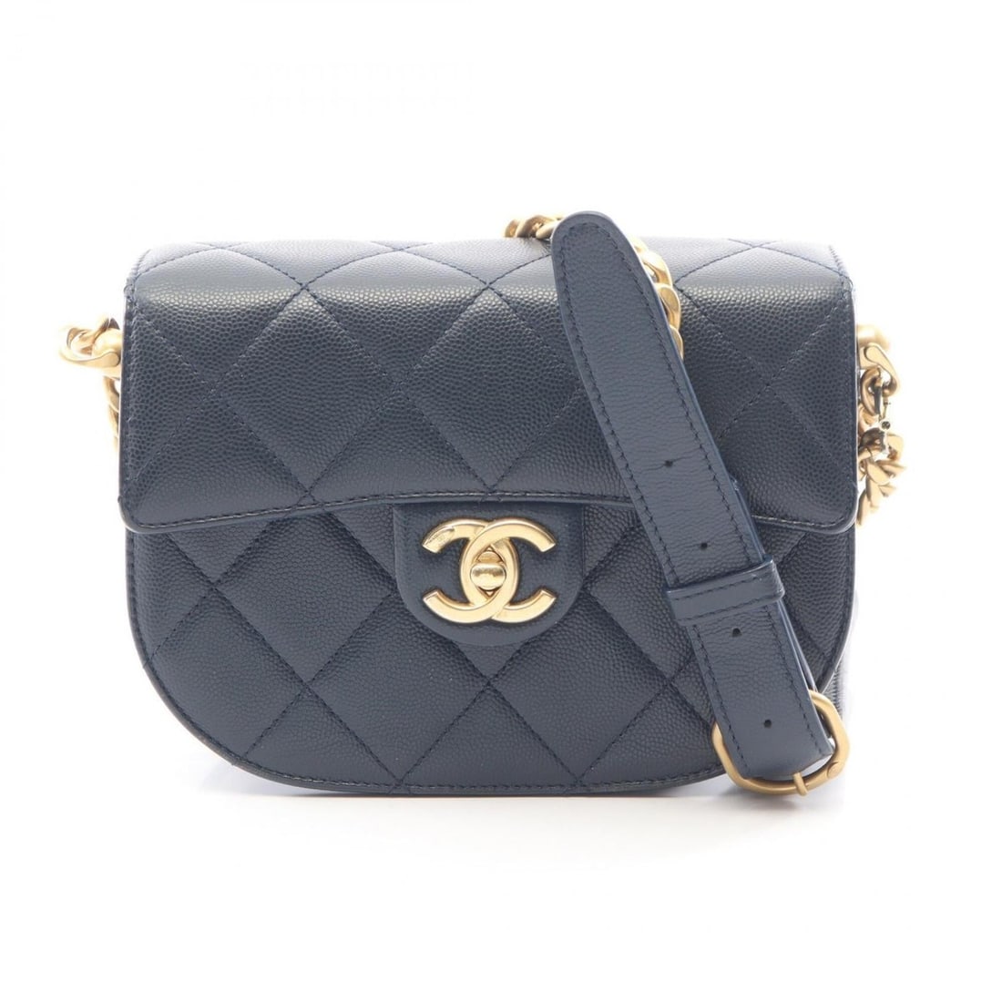 Chanel Matelassé Shoulder Bag/Handbag, Caviar Leather (Grained Calfskin), Women's, Navy: --- Catalog ---Category: SizeSize (HxWxD): 14cm x 18.5cm / 5.51'' x 7.28''Category: DesignType: Handbag, Shoulder bagColor: NavyGender: WomenMaterial: Grained Calfskin Category: GeneralBrand: Chanel--