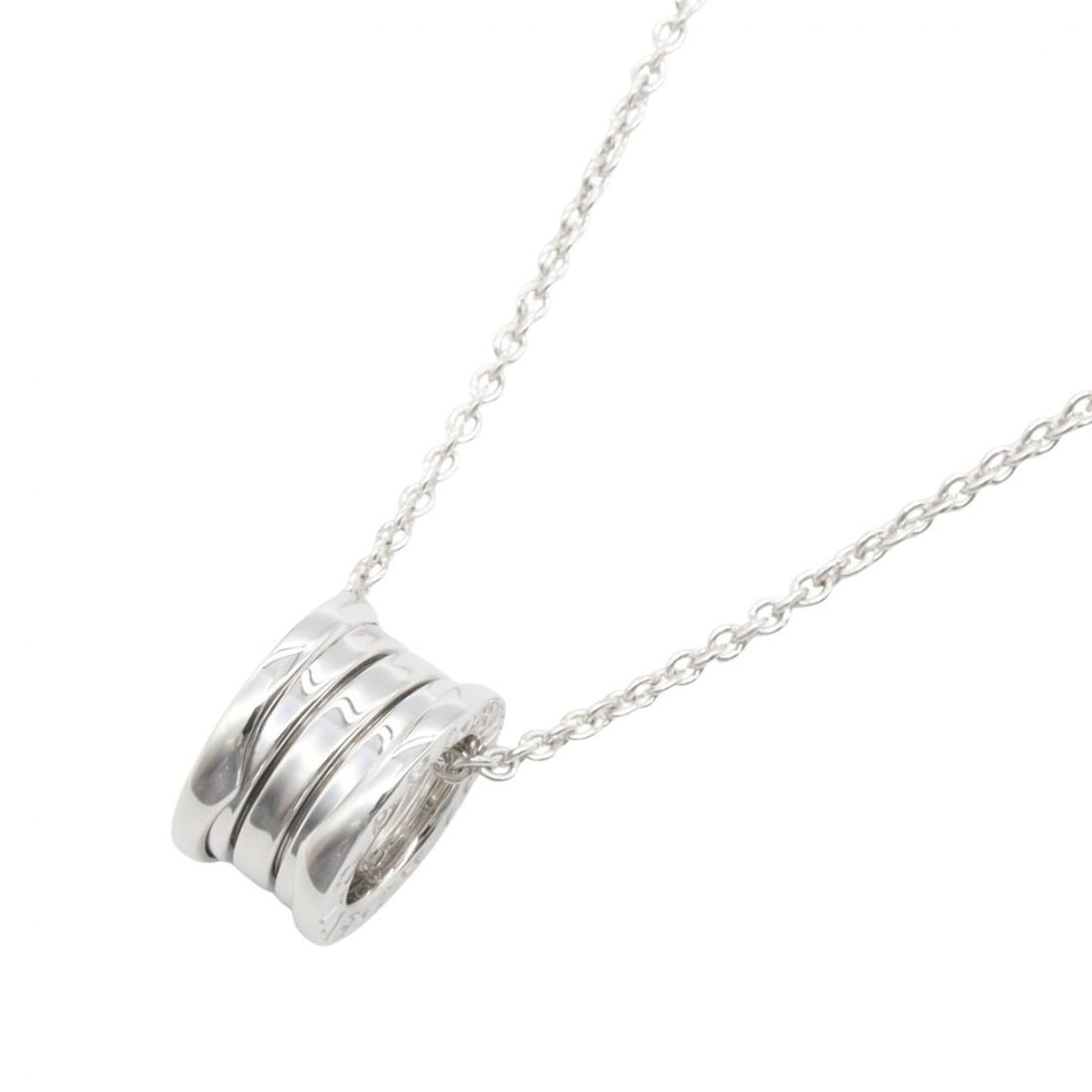 Bvlgari Bulgari B-zero1 Necklace, 18K White Gold (18KWG), Women's, Silver Tone, Item Number 352815: --- Catalog ---Category: SizePendant Size: 15mm x 8mm / 0.59'' x 0.31''Neck Circumference: 40 cm / 15.74''Category: DesignColor: SilverGender: WomenMaterial: White gold (18K)Necklace Type: NecklaceCat