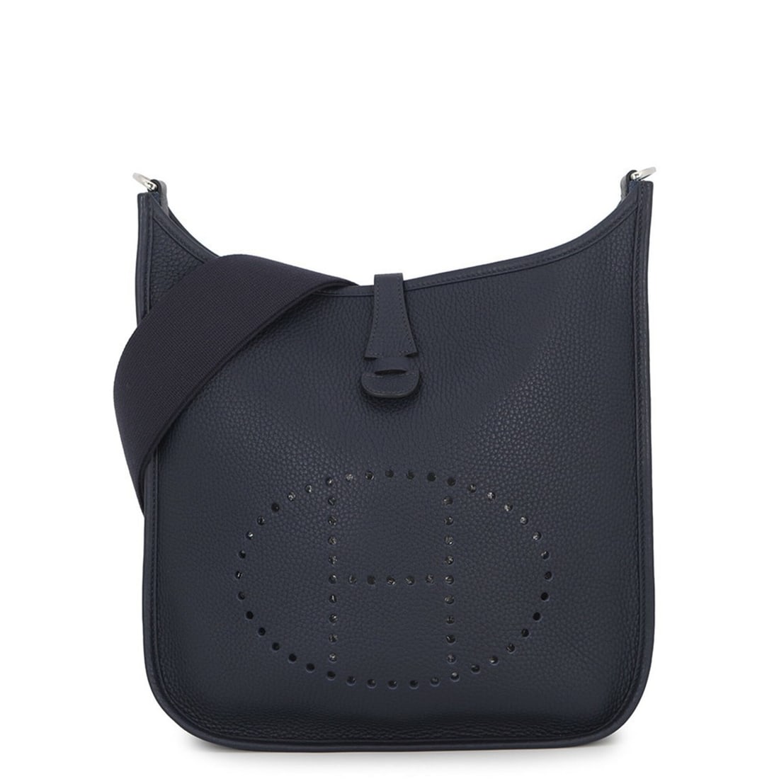 Hermes Evelyne 3 PM Shoulder Bag, Blue Nuit, Taurillon Clemence Leather, X Stamp. Evelyne, Handbag,: --- Catalog ---Category: SizeWeight: 760g / 1.67lb.Size (HxWxD): 29cm x 29cm x 8cm / 11.41'' x 11.41'' x 3.14''Strap Length: 92cm - 134cm / 36.22'' - 52.75''Category: DesignType: Handbag, Shoulder bag