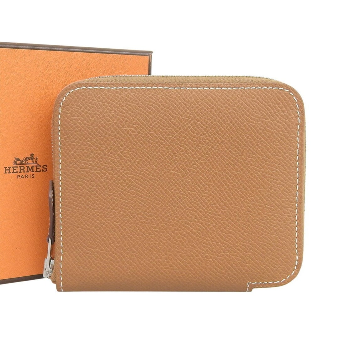 Hermes Azap Compact Silk In W-stamp Round Folding Wallet Epsom Gold: --- Catalog ---Category: SizeSize (HxWxD): 9.5cm x 11cm x 2cm / 3.74'' x 4.33'' x 0.78''Category: DesignType: Coin purse/coin caseColor: BrownGender: WomenMaterial: Epsom leather Category: GeneralBran
