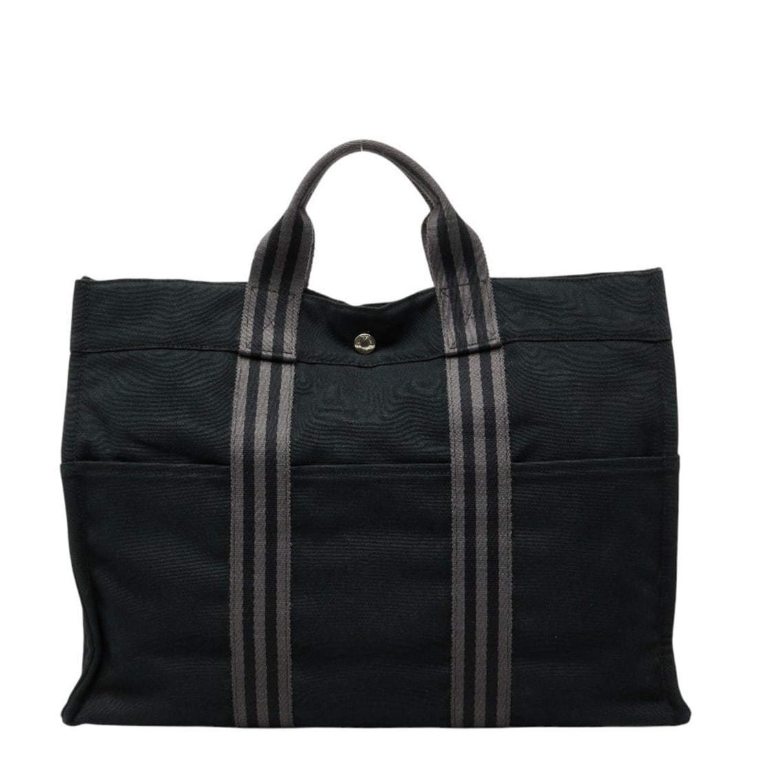 Hermes Fourre-Tout MM Tote Bag Handbag Black Gray Canvas Women's HERMES: --- Catalog ---Category: SizeSize (HxWxD): 31cm x 43cm x 10cm / 12.2'' x 16.92'' x 3.93''Category: DesignType: Handbag, Tote bagColor: Black, GrayGender: WomenMaterial: Canvas Category: GeneralBrand: 