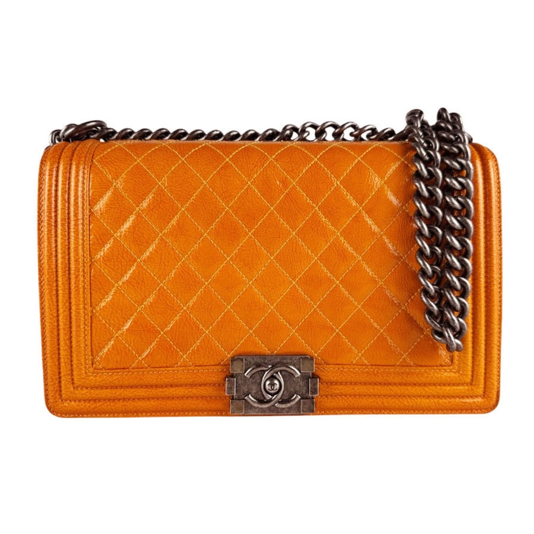 Chanel Boy Shoulder Bag, Coated Leather, Orange, Women's, z10340: --- Catalog ---Category: SizeSize (HxWxD): 17cm x 28cm x 7cm / 6.69'' x 11.02'' x 2.75''Category: DesignType: Shoulder bagColor: OrangeGender: WomenMaterial: Leather Category: GeneralBrand: ChanelCoun