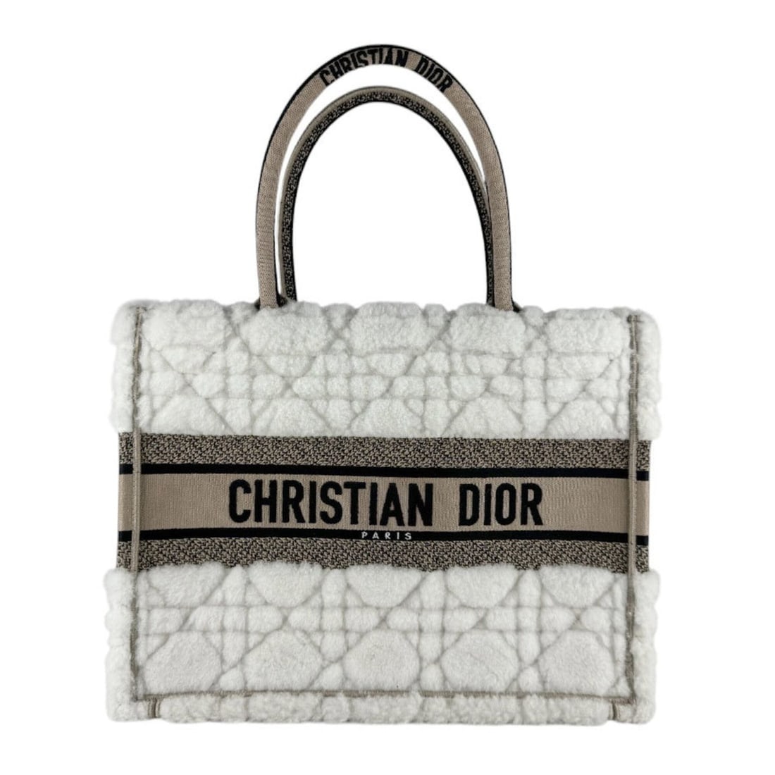Christian Dior handbag, Book Tote, medium size, canvas, boa lining, white, beige, black, women's,: --- Catalog ---Category: SizeSize (HxWxD): 28cm x 36cm x 16cm / 11.02'' x 14.17'' x 6.29''Category: DesignType: HandbagColor: Beige, Black, WhiteGender: WomenMaterial: Canvas Category: GeneralBrand: C