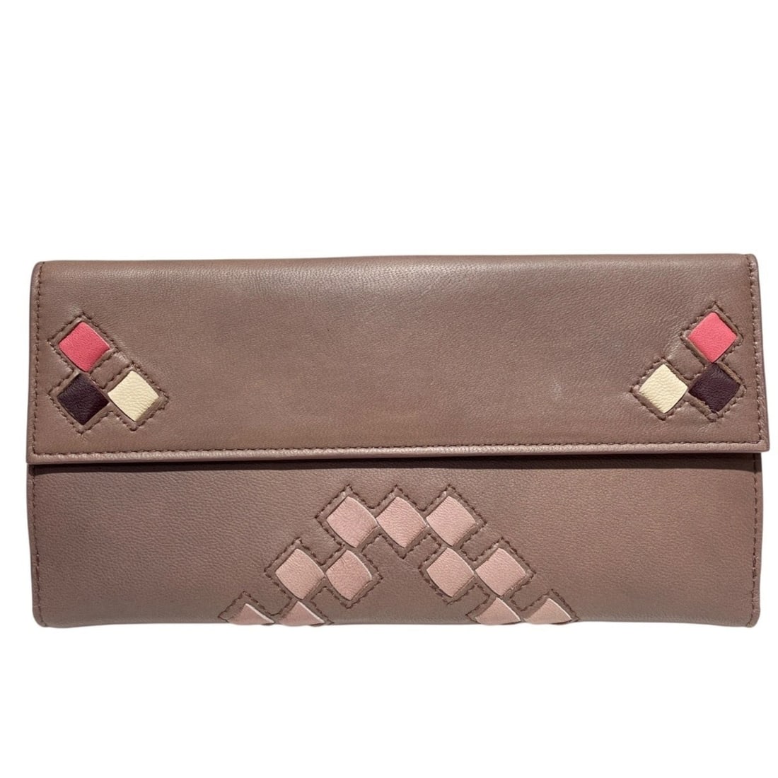 Bottega Veneta Leather Long Wallet: --- Catalog ---Category: SizeSize (HxWxD): 10cm x 19cm x 2.5cm / 3.93'' x 7.48'' x 0.98''Category: DesignType: Long wallet (tri-fold)Color: KhakiGender: WomenMaterial: Leather Category: GeneralBrand: 