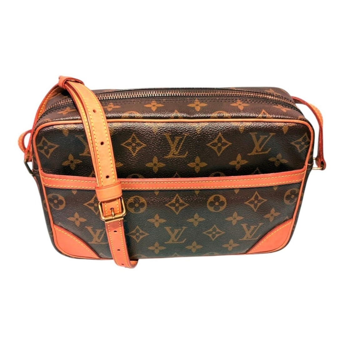Louis Vuitton Trocadero 27 Shoulder Bag, Monogram Canvas, M51274: --- Catalog ---Category: SizeSize (HxWxD): 17cm x 27cm x 7cm / 6.69'' x 10.62'' x 2.75''Category: DesignType: Shoulder bagColor: BrownGender: Women,MenMaterial: Monogram Category: GeneralMPN: M51274Br