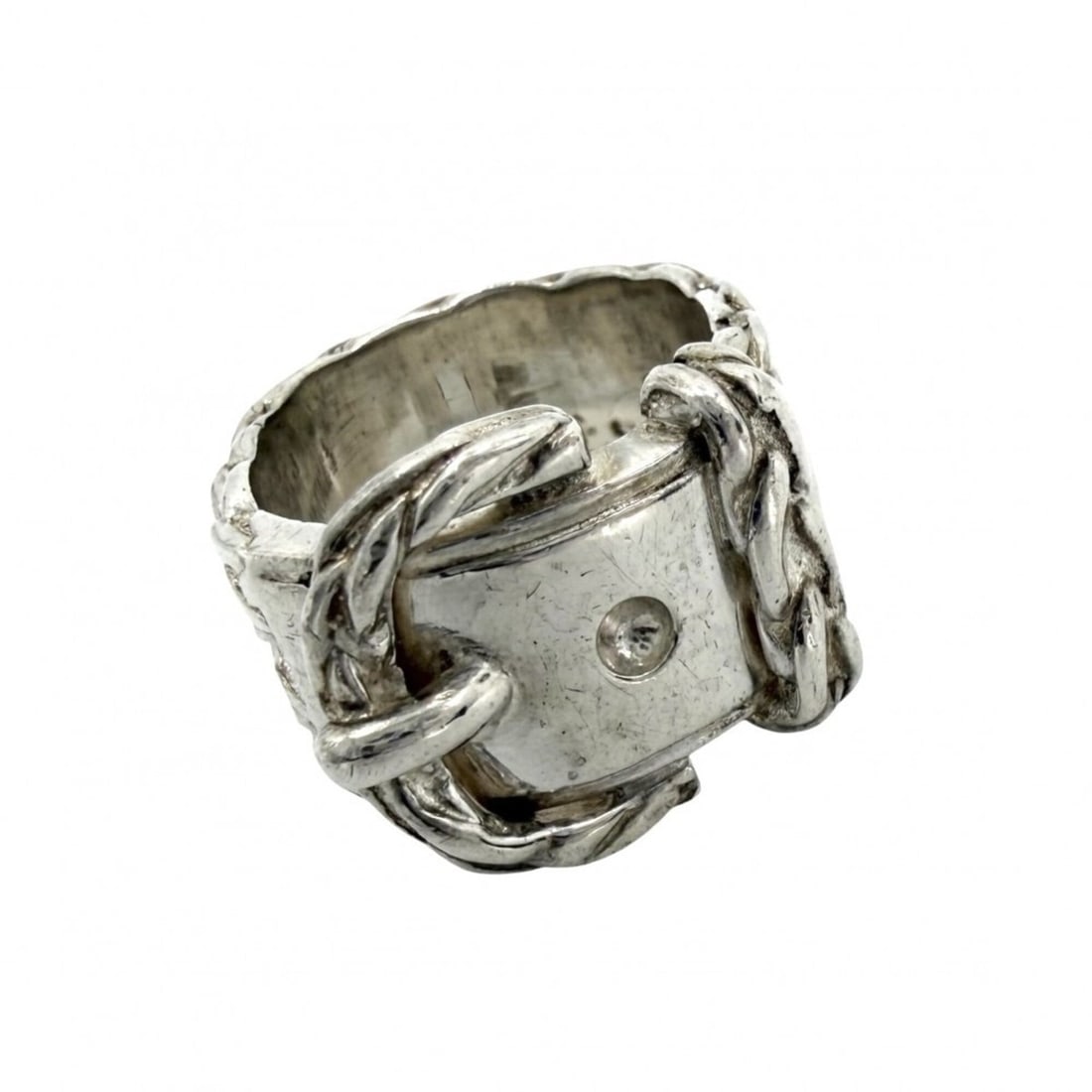 Hermes Diane Ring for Women, Vintage Style, Belt Motif, Size 51, Sterling Silver 925, Approx. 12.7g: --- Catalog ---Category: SizeJP Size: 8US Size: 4.5Category: DesignType: Band ringGender: WomenMaterial: Silver 925Category: GeneralBrand: Hermes--- Item List ---Section: ConditionRanking: Rank AB Use