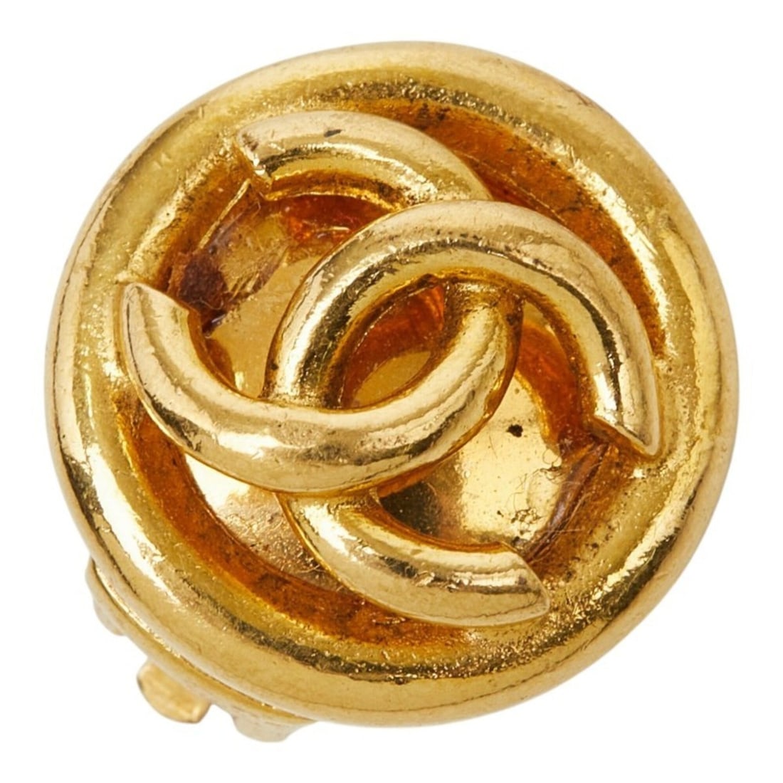 Chanel Coco Mark Vintage Round Single Earring, Gold Plated, Women's CHANEL: --- Catalog ---Category: SizeSize (HxWxD): 16.80mm x 16.80mm / 0.66'' x 0.66''Category: DesignType: Clip earringsColor: GoldGender: WomenMaterial: Gold platingSingle earring: YesCategory: GeneralBrand