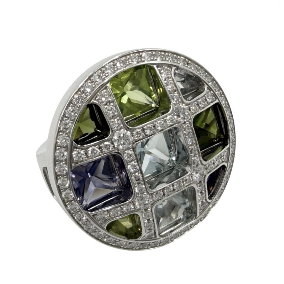 Cartier women's ring, grid Pasha design, 18K white gold (Au750), size 51, with diamonds (approx.: --- Catalog ---Category: SizeJP Size: 10.5US Size: 5.5Category: DesignType: Band ringGender: WomenMaterial: White gold (18K)Category: GeneralBrand: Cartier--- Item List ---Section: ConditionRanking: R