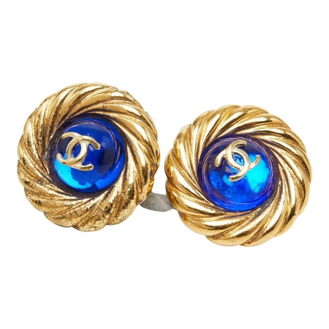 Chanel Coco Mark Gripoix Vintage Round Earrings Gold Blue Plated Glass Women's CHANEL: --- Catalog ---Category: SizeSize (HxWxD): 29.50mm x 29.50mm / 1.16'' x 1.16''Category: DesignType: Clip earringsColor: Blue, GoldGender: WomenMaterial: GlassCategory: GeneralBrand: Chanel--- Item Lis