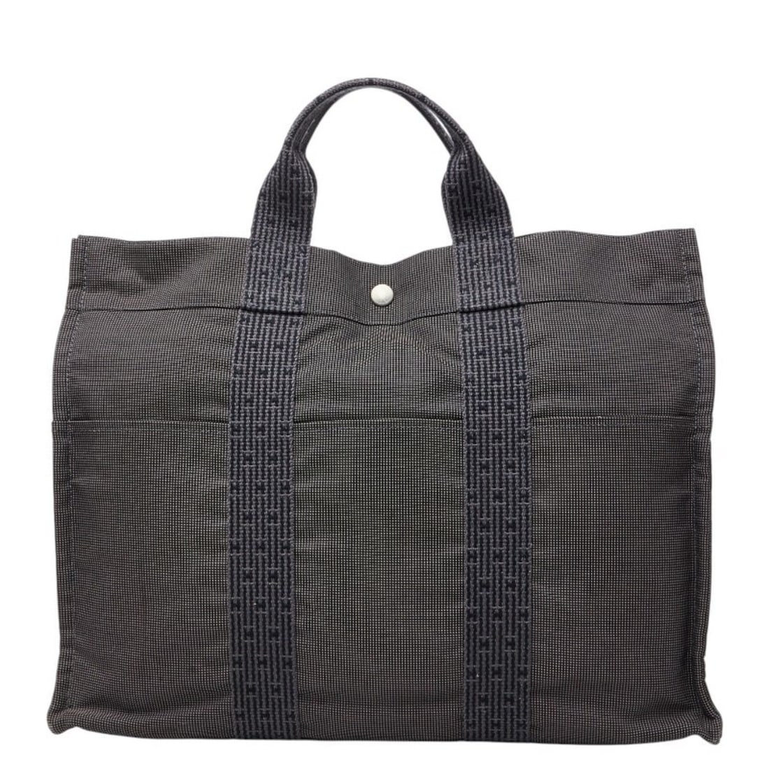 Hermes Herline MM Tote Bag Handbag, Gray Canvas, Women's HERMES: --- Catalog ---Category: SizeSize (HxWxD): 31cm x 43cm x 10.5cm / 12.2'' x 16.92'' x 4.13''Category: DesignType: Handbag, Tote bagColor: GrayGender: WomenMaterial: Canvas Category: GeneralBrand: Herme