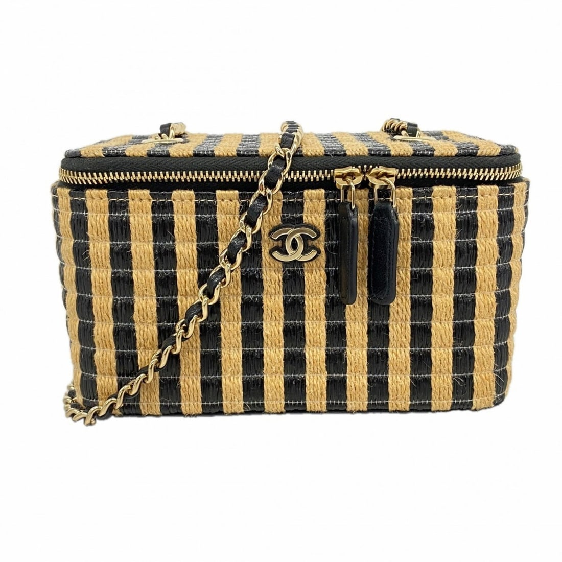 Chanel Shoulder Bag, Raffia, Beige, Black, Champagne, Women's, OP013762: --- Catalog ---Category: SizeSize (HxWxD): 9.5cm x 16cm x 8cm / 3.74'' x 6.29'' x 3.14''Category: DesignType: Shoulder bagColor: Beige, BlackGender: WomenMaterial: Raffia Category: GeneralBrand: Chane