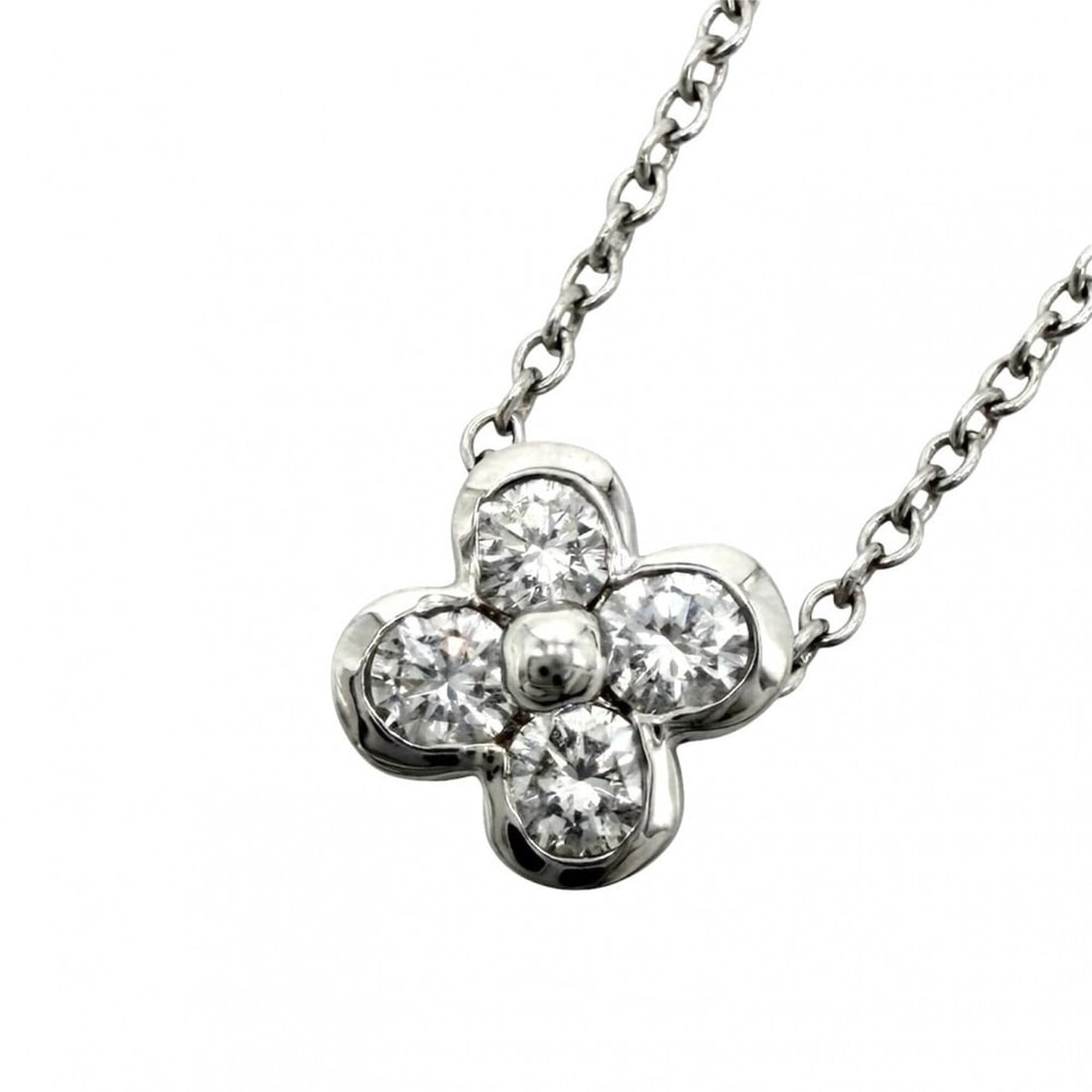 Tiffany & Co. Women's Necklace, Bezel-Set, Platinum 950, Diamond, Approx. 3.4g: --- Catalog ---Category: SizePendant Size: 5mm x 5mm / 0.19'' x 0.19''Neck Circumference: 41 cm / 16.14''Category: DesignGender: WomenMaterial: Platinum 950Necklace Type: NecklaceCategory: GeneralBran