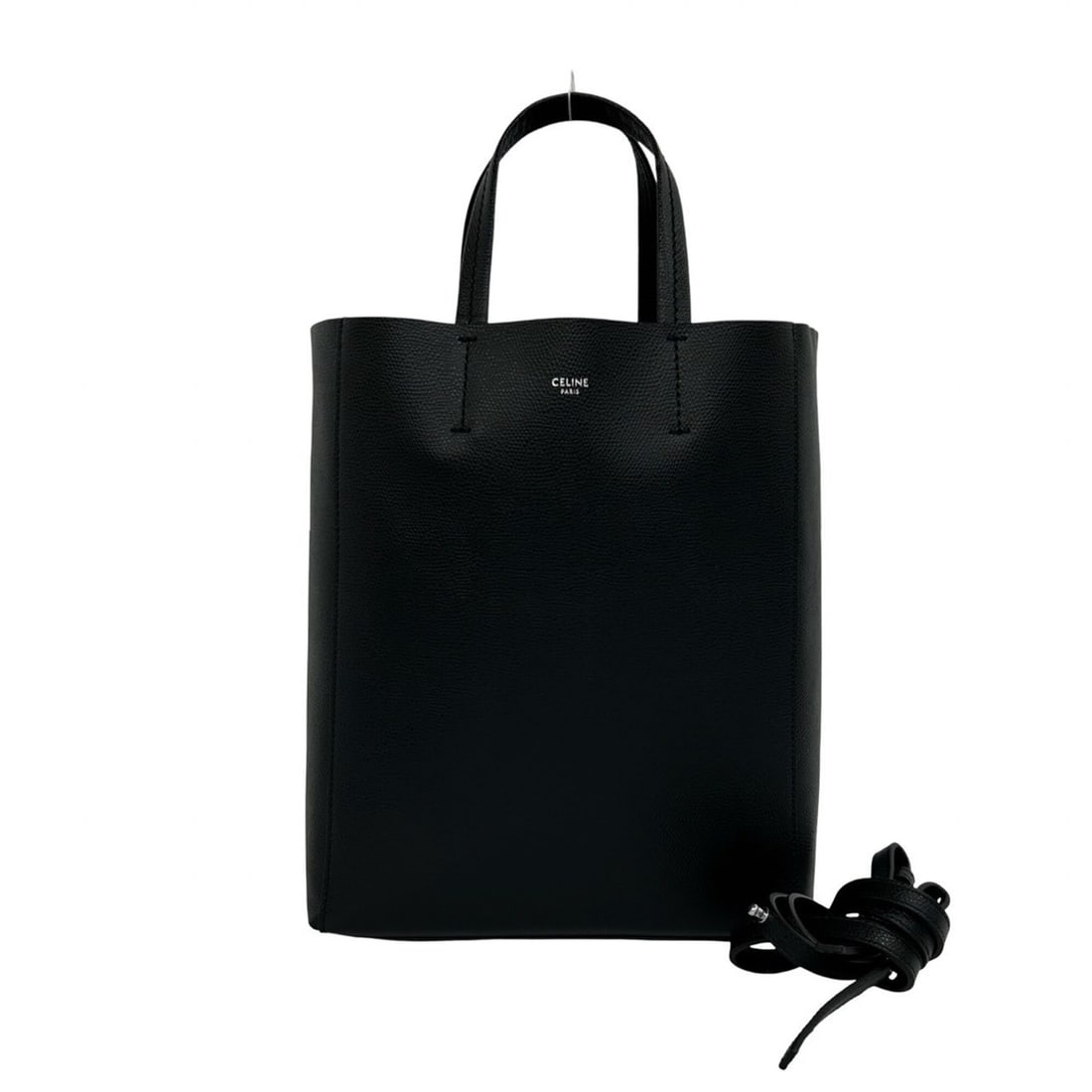 CELINE Vertical Cabas Leather 2-way Handbag/Shoulder Bag/Tote Bag, Black 15088: --- Catalog ---Category: SizeSize (HxWxD): 28cm x 23cm x 9.5cm / 11.02'' x 9.05'' x 3.74''Category: DesignType: Handbag, Shoulder bag, Tote bagColor: BlackGender: WomenMaterial: Leather Category: Gene