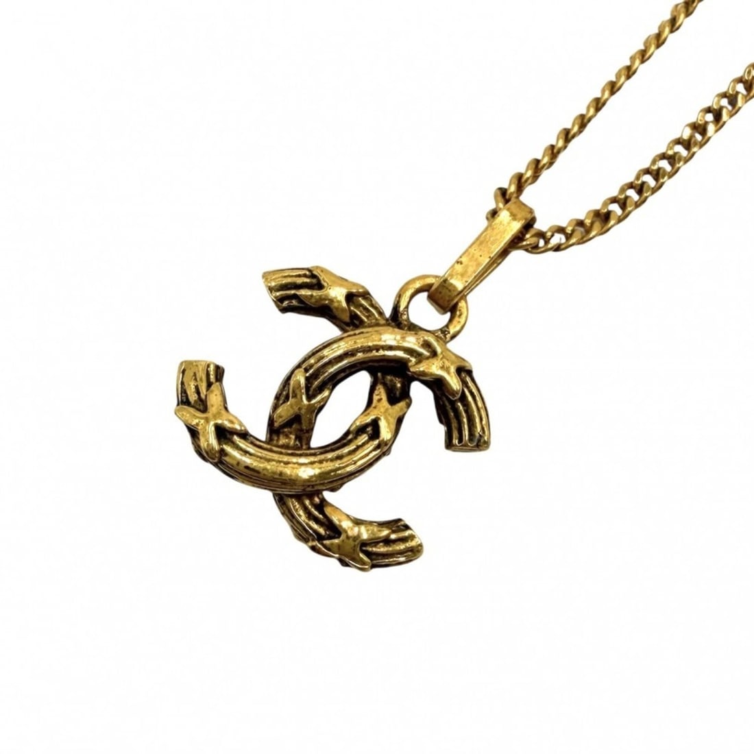 Chanel Necklace for Women, Coco Mark, Vintage Accessory, CHANEL GP, Approx. 4.3g: --- Catalog ---Category: SizePendant Size: 11mm x 15mm / 0.43'' x 0.59''Neck Circumference: 38.5 cm / 15.15''Category: DesignGender: WomenMaterial: Gold platingNecklace Type: NecklaceCategory: General
