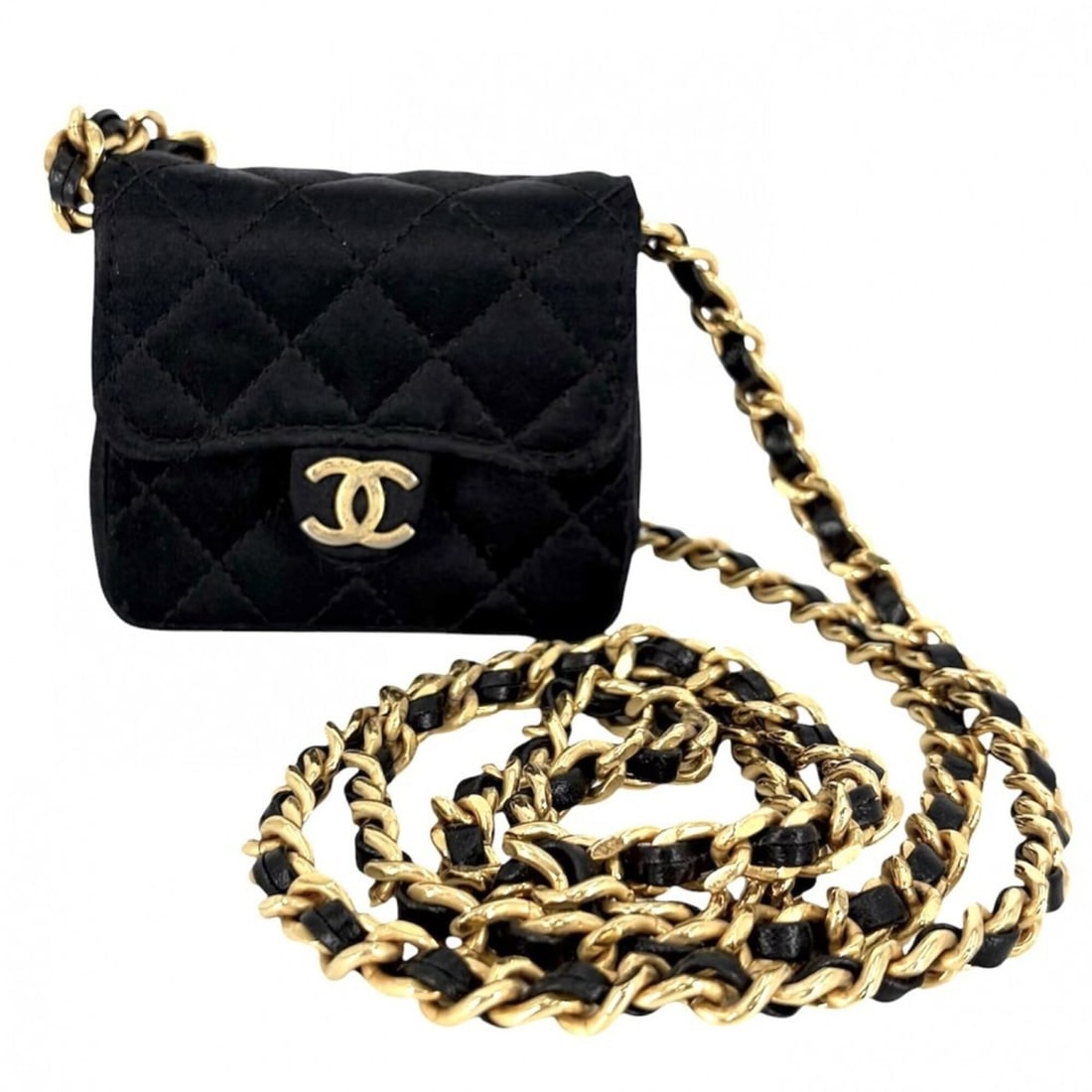Chanel Shoulder Bag for Women, Mini Chain Bag, Matelassé Pouch, Wallet/Coin Case, Micro, CHANEL: --- Catalog ---Category: SizeSize (HxWxD): 7cm x 7.5cm x 2.5cm / 2.75'' x 2.95'' x 0.98''Category: DesignType: Pochette, Shoulder bagColor: BlackGender: WomenMaterial: Satin Category: GeneralBrand: Ch