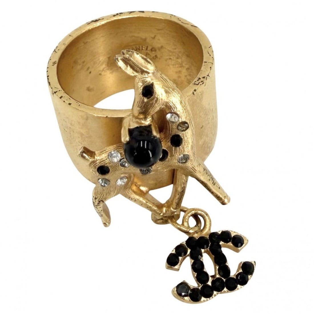 Chanel ring for women, Coco Mark Bambi design, CHANEL GP rhinestone, approx. 01A, 12.5g, 2001.: --- Catalog ---Category: SizeJP Size: 13.5US Size: 6.5Category: DesignType: Band ringGender: WomenMaterial: Gold plating, RhinestoneCategory: GeneralBrand: Chanel--- Item List ---Section: ConditionRan