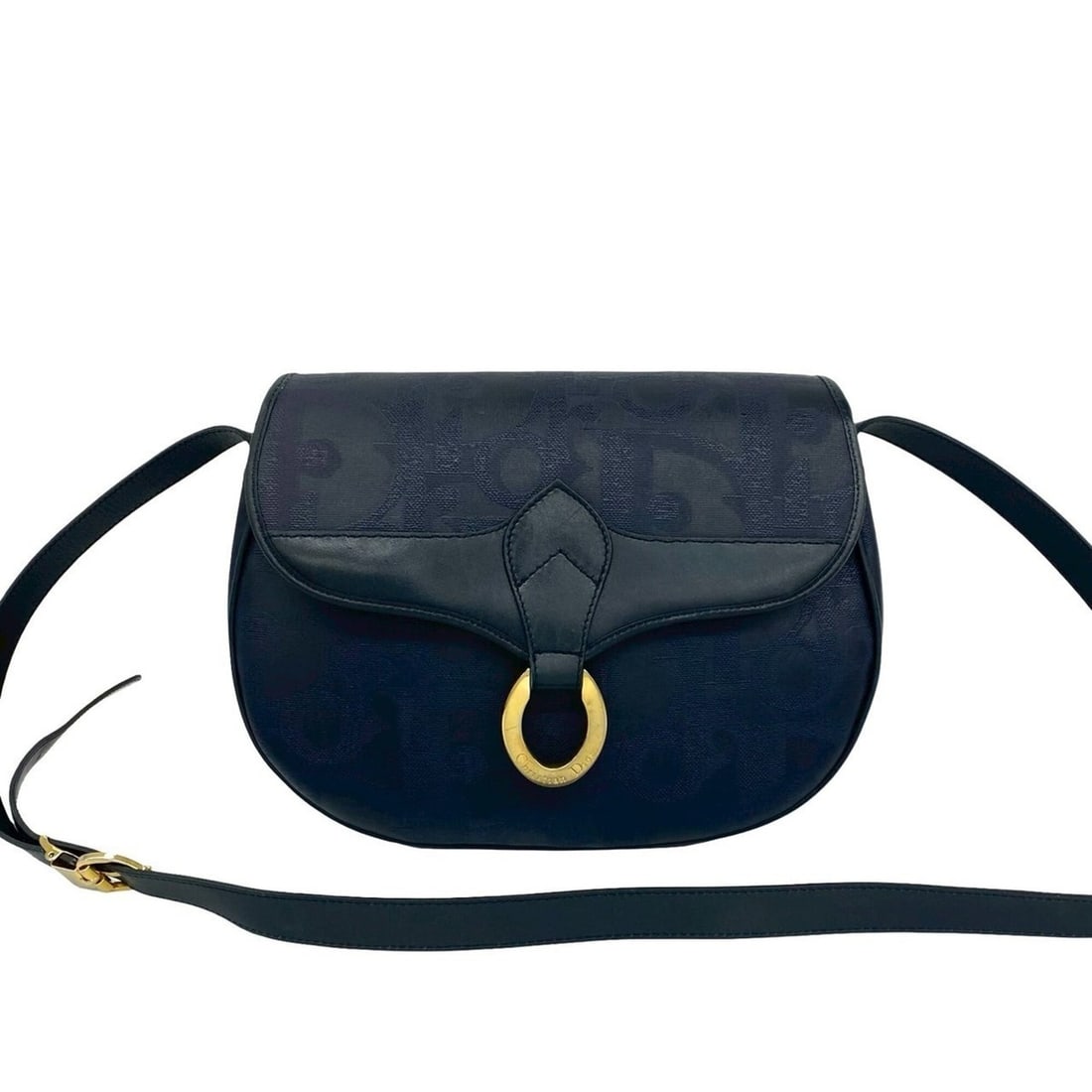 Christian Dior Vintage Logo Hardware Trotter Leather Shoulder Bag Sacoche Navy 533-6: --- Catalog ---Category: SizeSize (HxWxD): 22.5cm x 27cm x 7.5cm / 8.85'' x 10.62'' x 2.95''Category: DesignType: Shoulder bagColor: NavyGender: WomenMaterial: Leather , PVC Category: GeneralBrand: Ch