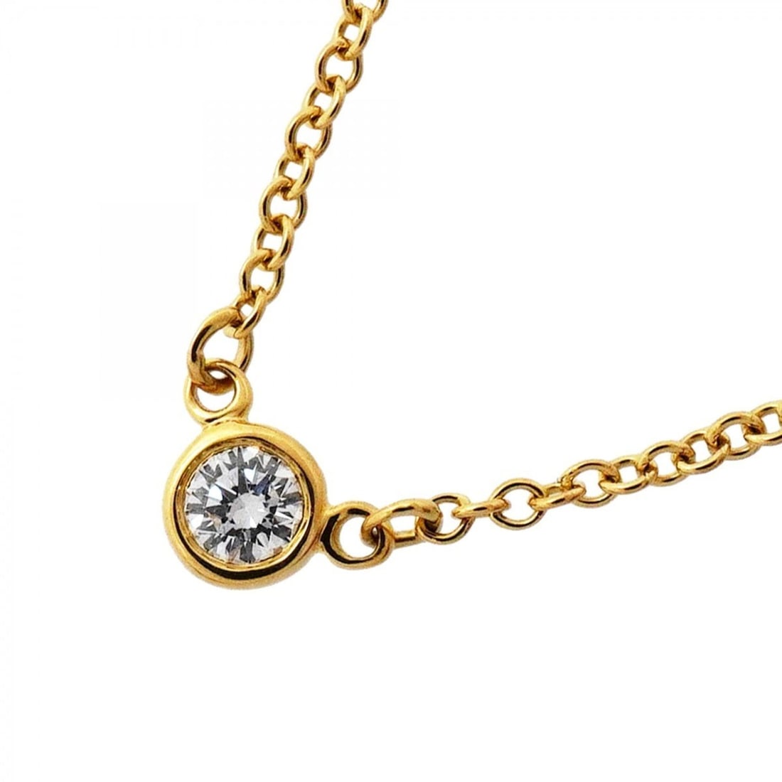 Tiffany & Co. By the Yard Necklace, 1PD (18K Yellow Gold) Diamond, Women's: --- Catalog ---Category: SizePendant Size: 3.6mm x 3.4mm / 0.14'' x 0.13''Neck Circumference: 41 cm / 16.14''Category: DesignStone: DiamondGender: WomenMaterial: Yellow gold (18K)Necklace Type: Neckla