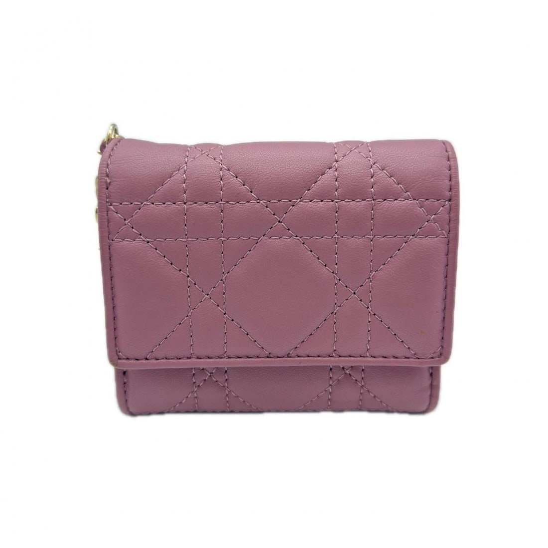 Christian Dior Cannage Lambskin Lady Lotus Wallet S0181ONMJ Tri-fold Pink Women's: --- Catalog ---Category: SizeSize (HxWxD): 8.5cm x 10cm x 3cm / 3.34'' x 3.93'' x 1.18''Category: DesignType: Wallet (tri-fold)Color: PinkGender: WomenClosure: FlapMaterial: Leather Leather/Fur Type: 