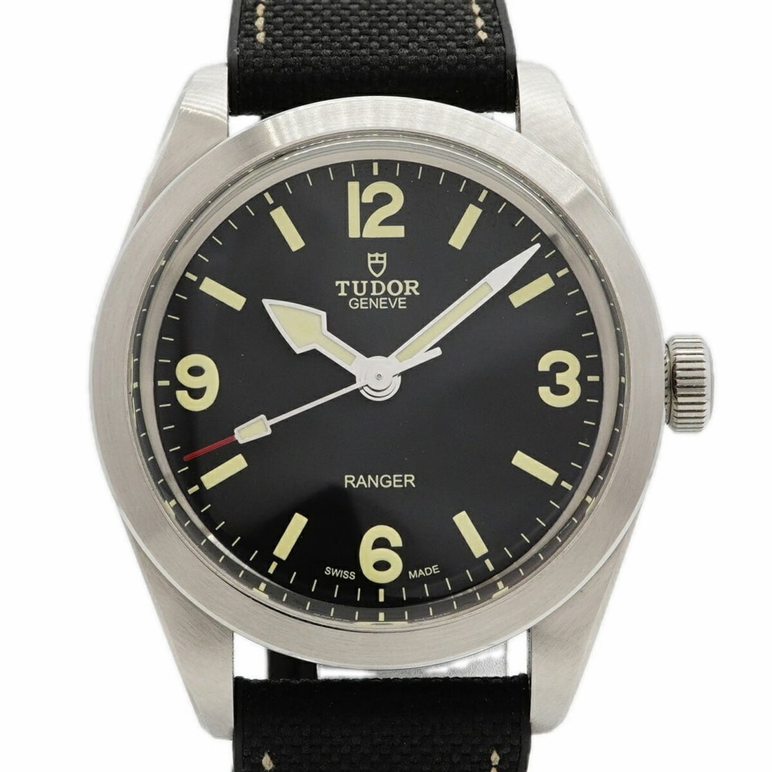 Tudor Ranger 79950 Black Dial Men's Watch: --- Catalog ---Category: SizeWrist Size: 18cm / 7.08''Case Diameter: 39mm / 1.54''Category: DesignType: WristwatchGender: MenColor (Dial): BlackMaterial (Band): RubberCategory: GeneralMPN: 79950Brand: