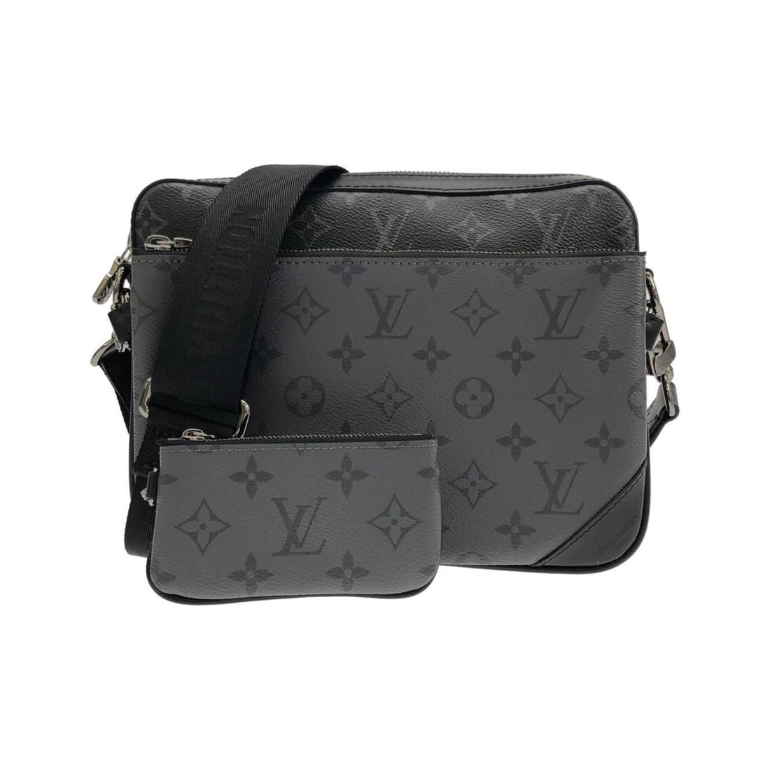 Louis Vuitton Monogram Eclipse Reverse Trio Messenger M69443 Shoulder Bag: --- Catalog ---Category: SizeSize (HxWxD): 21cm x 25cm x 4.5cm / 8.26'' x 9.84'' x 1.77''Category: DesignType: Pouch, Shoulder bagColor: Black, GrisGender: MenMaterial: Coated canvas Hardware Color: