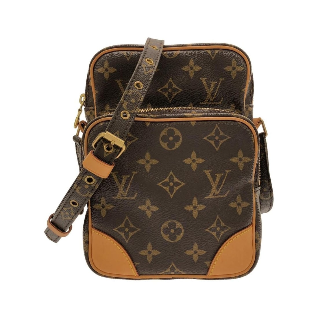Louis Vuitton Monogram Amazon M45236 Shoulder Bag: --- Catalog ---Category: SizeSize (HxWxD): 21cm x 15cm x 9cm / 8.26'' x 5.9'' x 3.54''Category: DesignType: Shoulder bagColor: MarronGender: Men,WomenMaterial: Coated canvas Hardware Color: GoldCatego