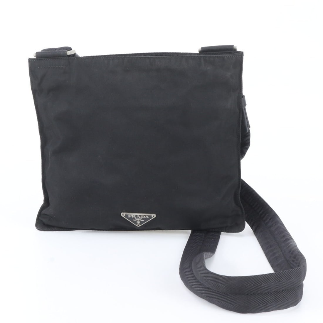 Prada Tessuto Nylon Triangle Logo Shoulder Bag Messenger Black Men's: --- Catalog ---Category: SizeSize (HxWxD): 21cm x 24cm x 2cm / 8.26'' x 9.44'' x 0.78''Category: DesignType: Shoulder bagColor: BlackGender: MenMaterial: Nylon , Leather Category: GeneralBrand: PradaC