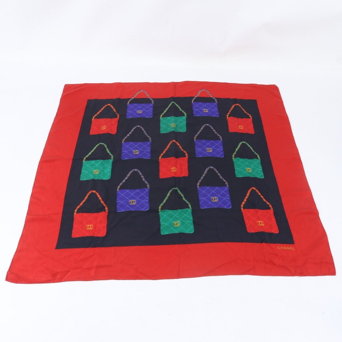 Chanel Matelassé bag pattern, Coco Mark scarf, muffler, stole for women.: --- Catalog ---Category: SizeSize (LxW): 86cm x 85cm / 33.85'' x 33.46''Category: DesignType: ScarfColor: Multi-colorGender: WomenCategory: GeneralBrand: Chanel--- Item List ---Section: ConditionRanki
