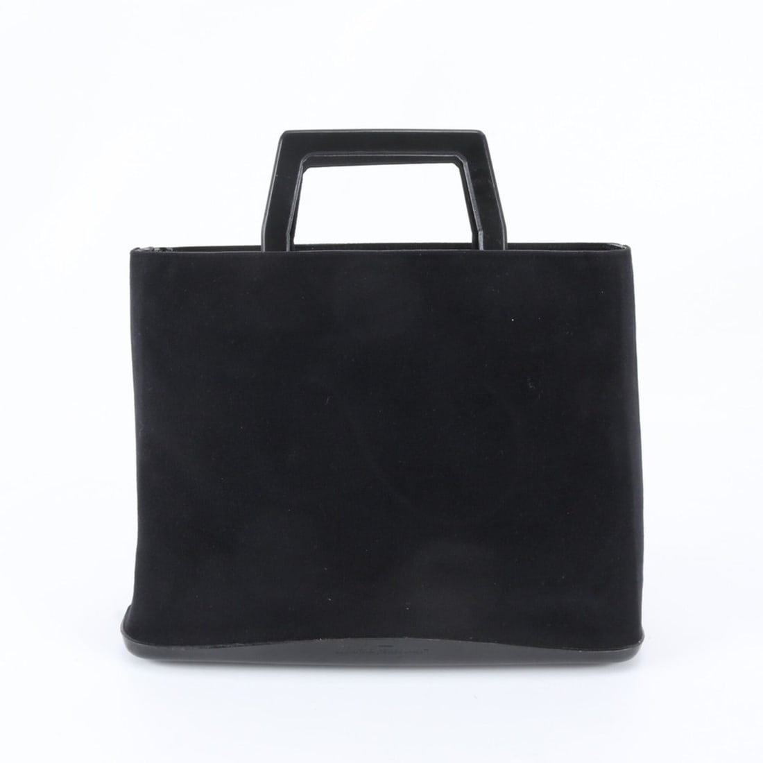 Salvatore Ferragamo Leather Handbag Tote Bag Black Brand Women's: --- Catalog ---Category: SizeSize (HxWxD): 27cm x 34cm x 10cm / 10.62'' x 13.38'' x 3.93''Category: DesignType: Handbag, Tote bagColor: BlackGender: WomenMaterial: Leather Category: GeneralBrand: Salv