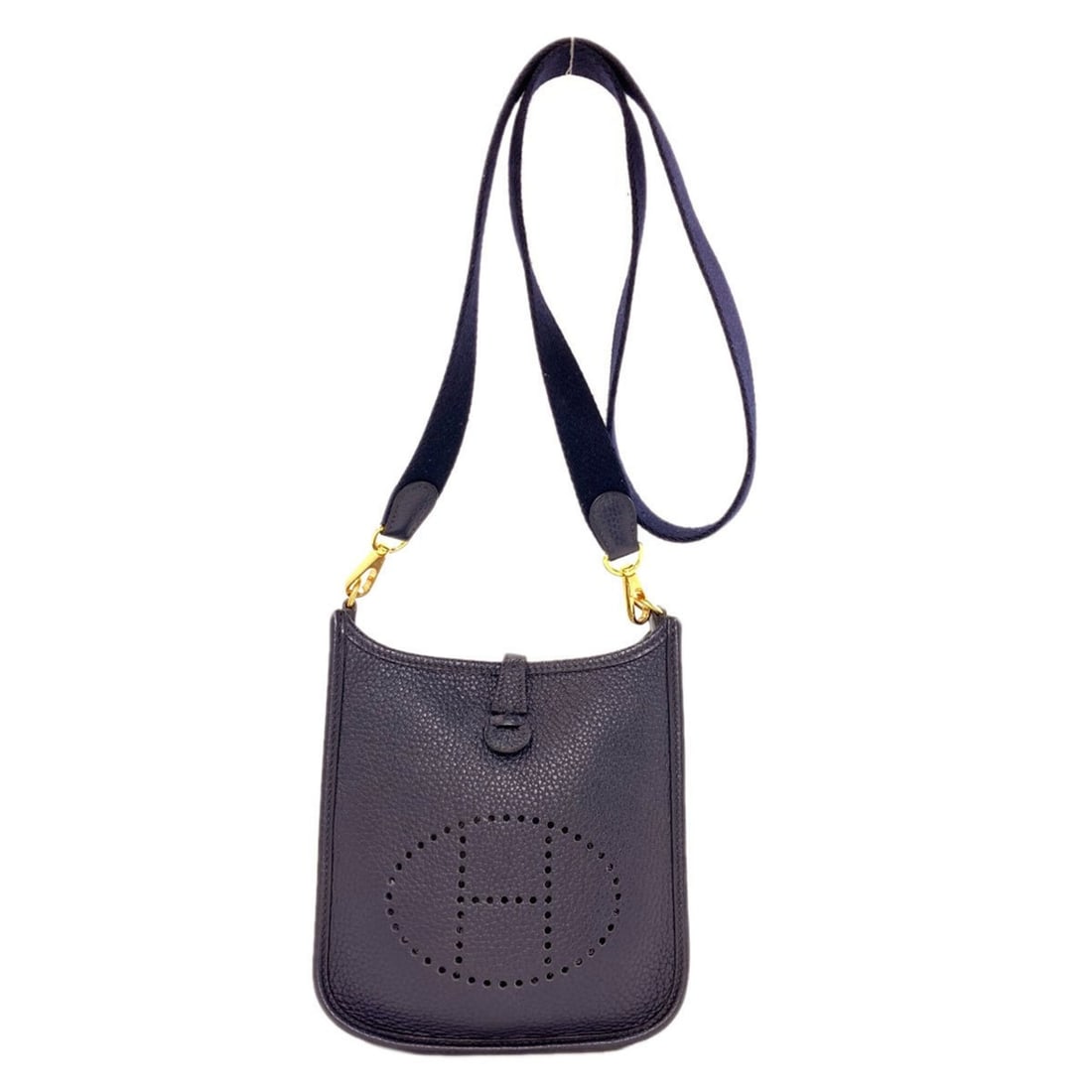 Hermes Evelyne TPM Shoulder Bag with Gold Hardware, Taurillon Leather, Women's: --- Catalog ---Category: SizeSize (HxWxD): 18cm x 17cm x 5cm / 7.08'' x 6.69'' x 1.96''Strap Length: 110cm / 43.3''Category: DesignType: Shoulder bagColor: NavyGender: WomenCategory: GeneralBrand: Her